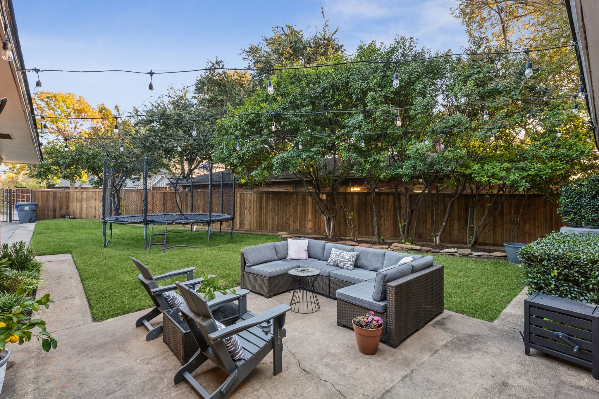 9850 Elmcrest Drive
