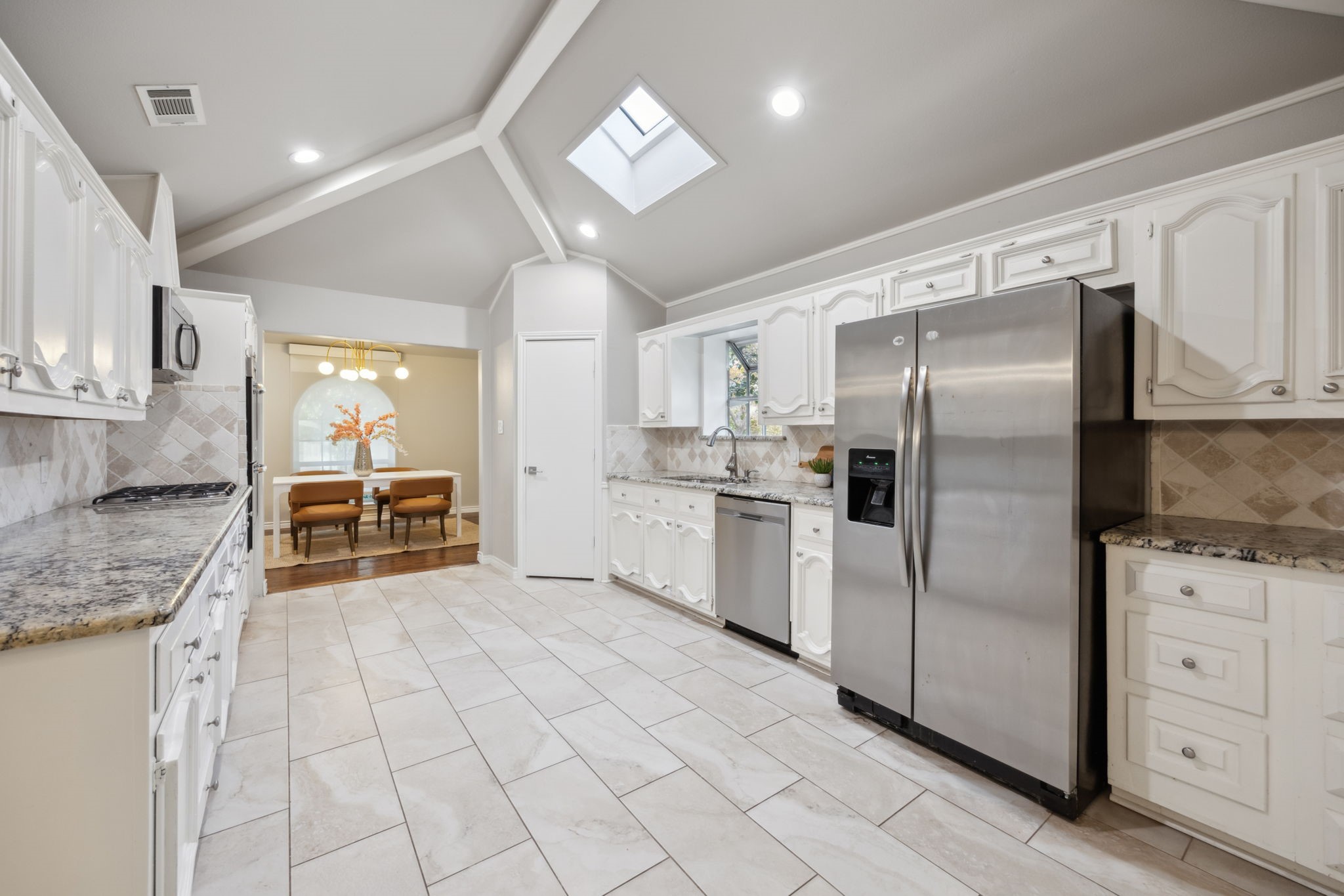 9718 Vista Oaks Drive