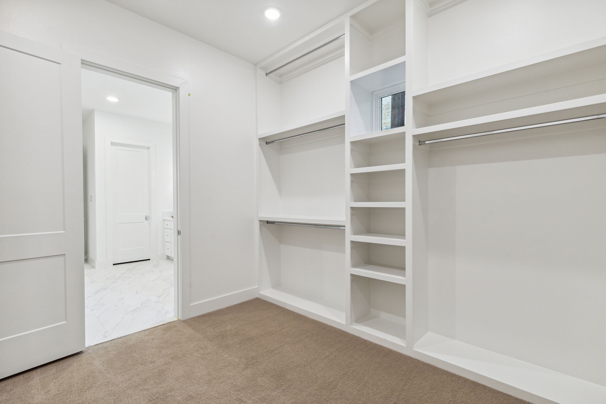 8041 Eagle Trail