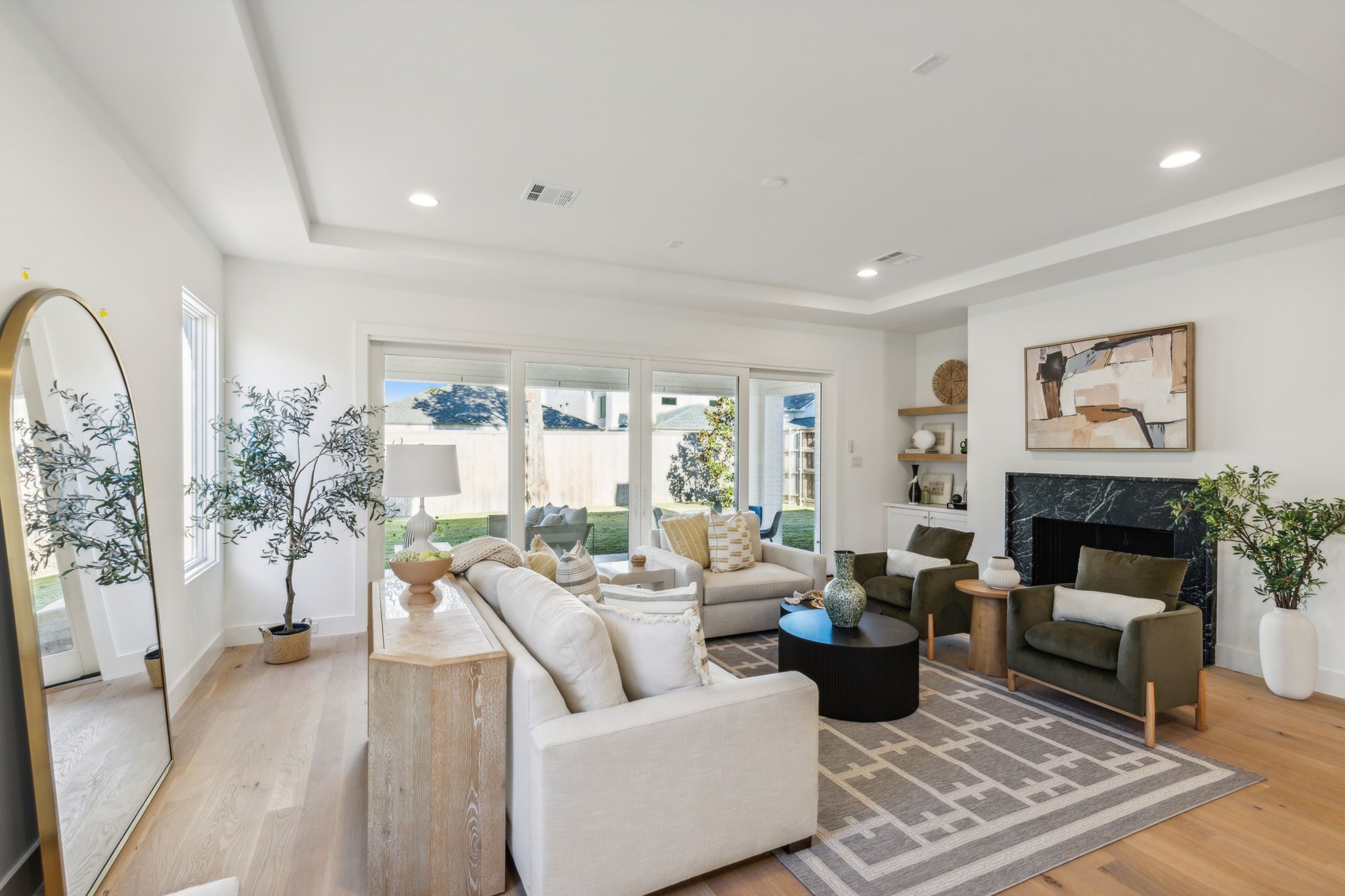 8041 Eagle Trail