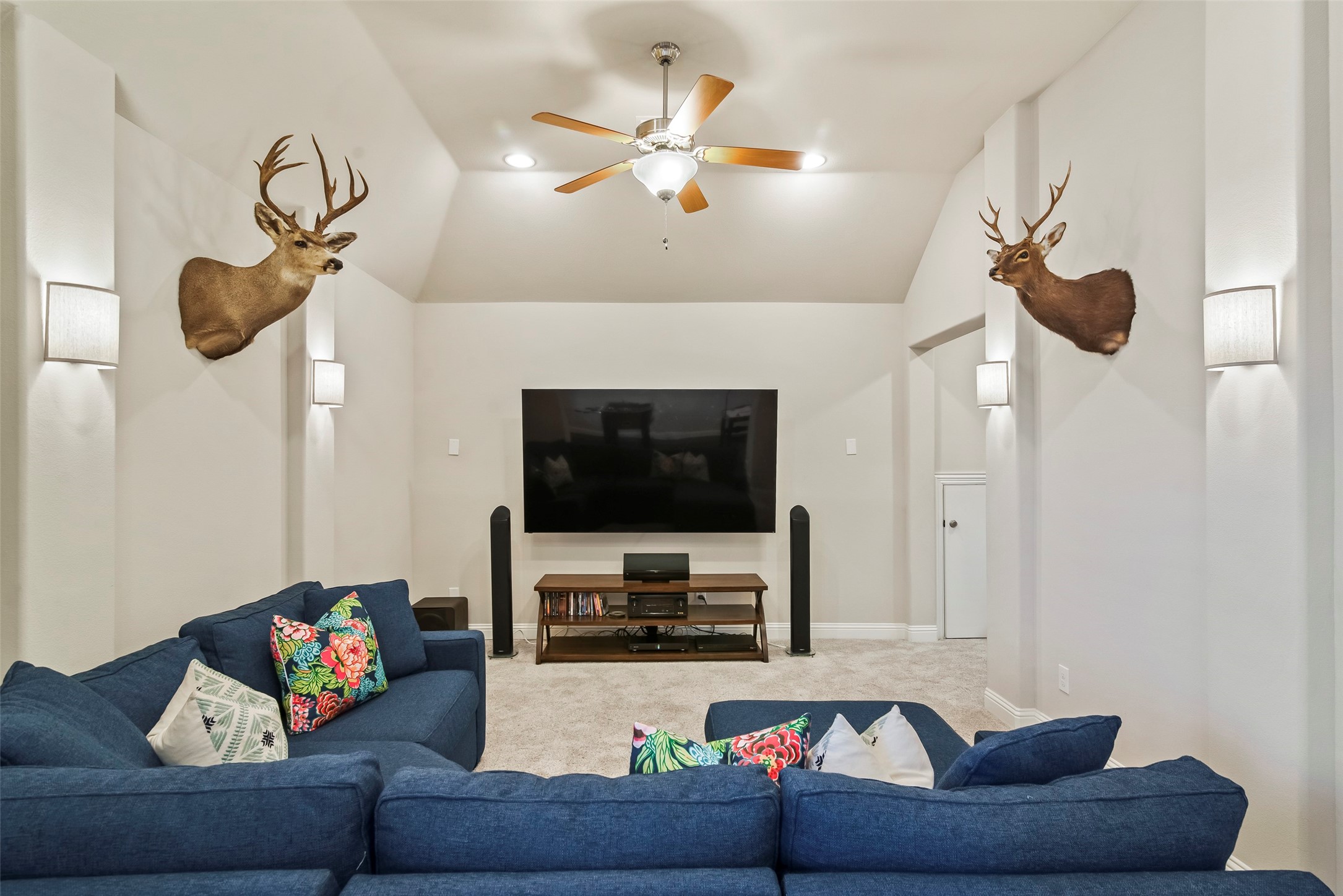9169 Vintage Oaks Court