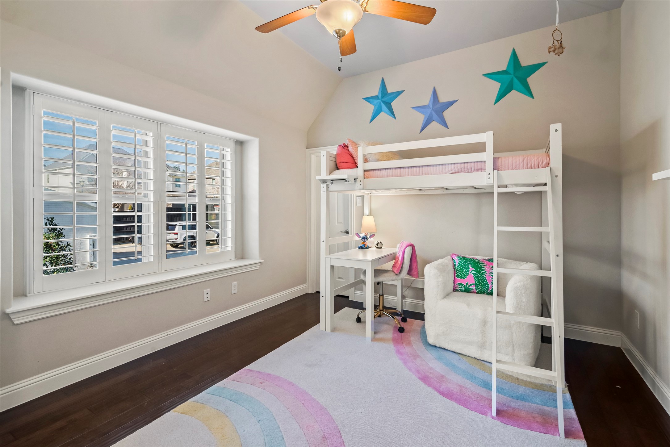 9169 Vintage Oaks Court