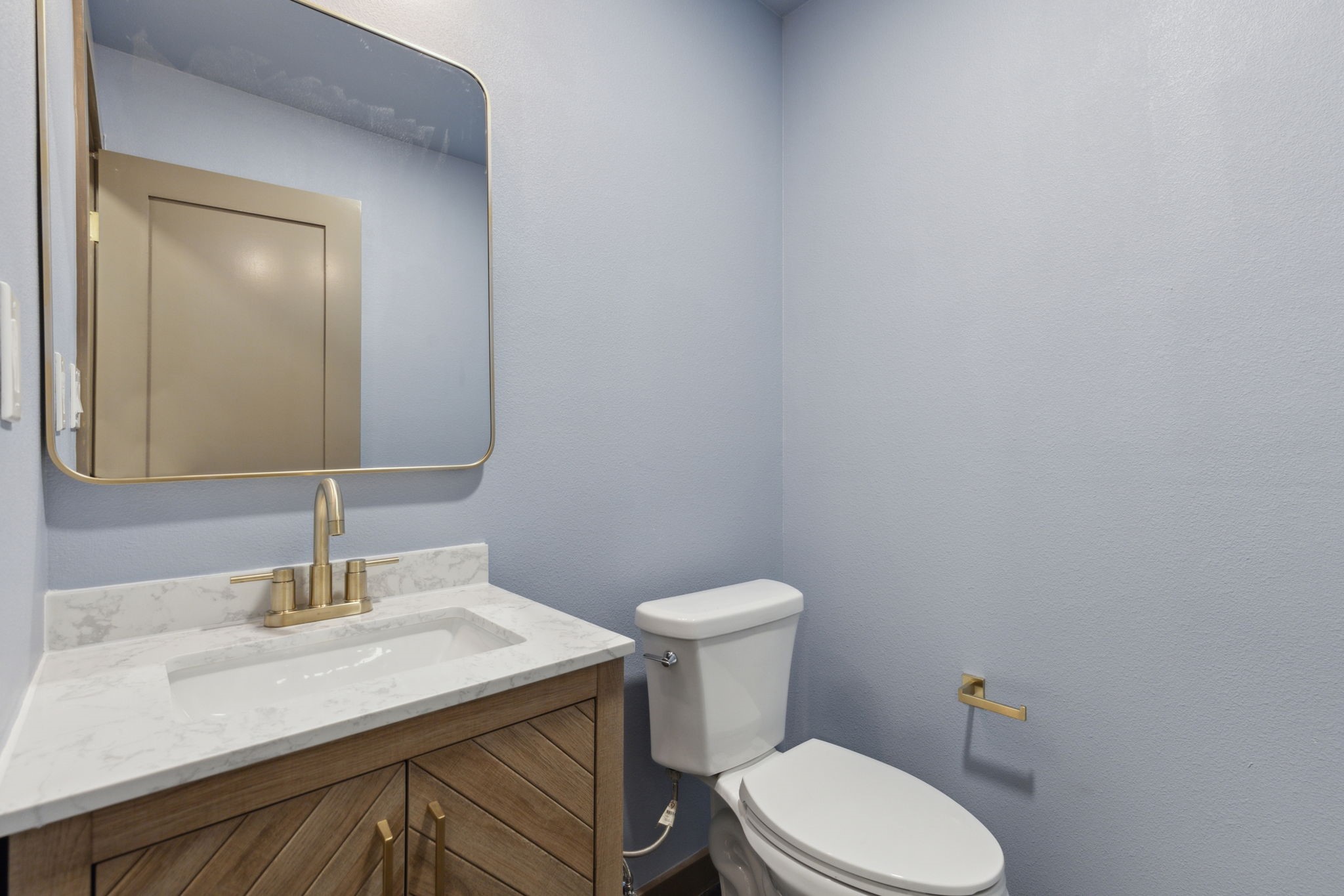 10840 Meadowcliff Lane