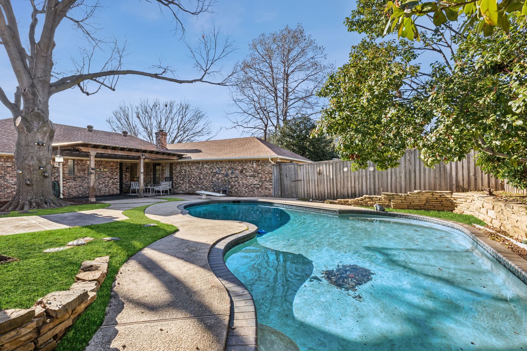3308 Luallen Drive
