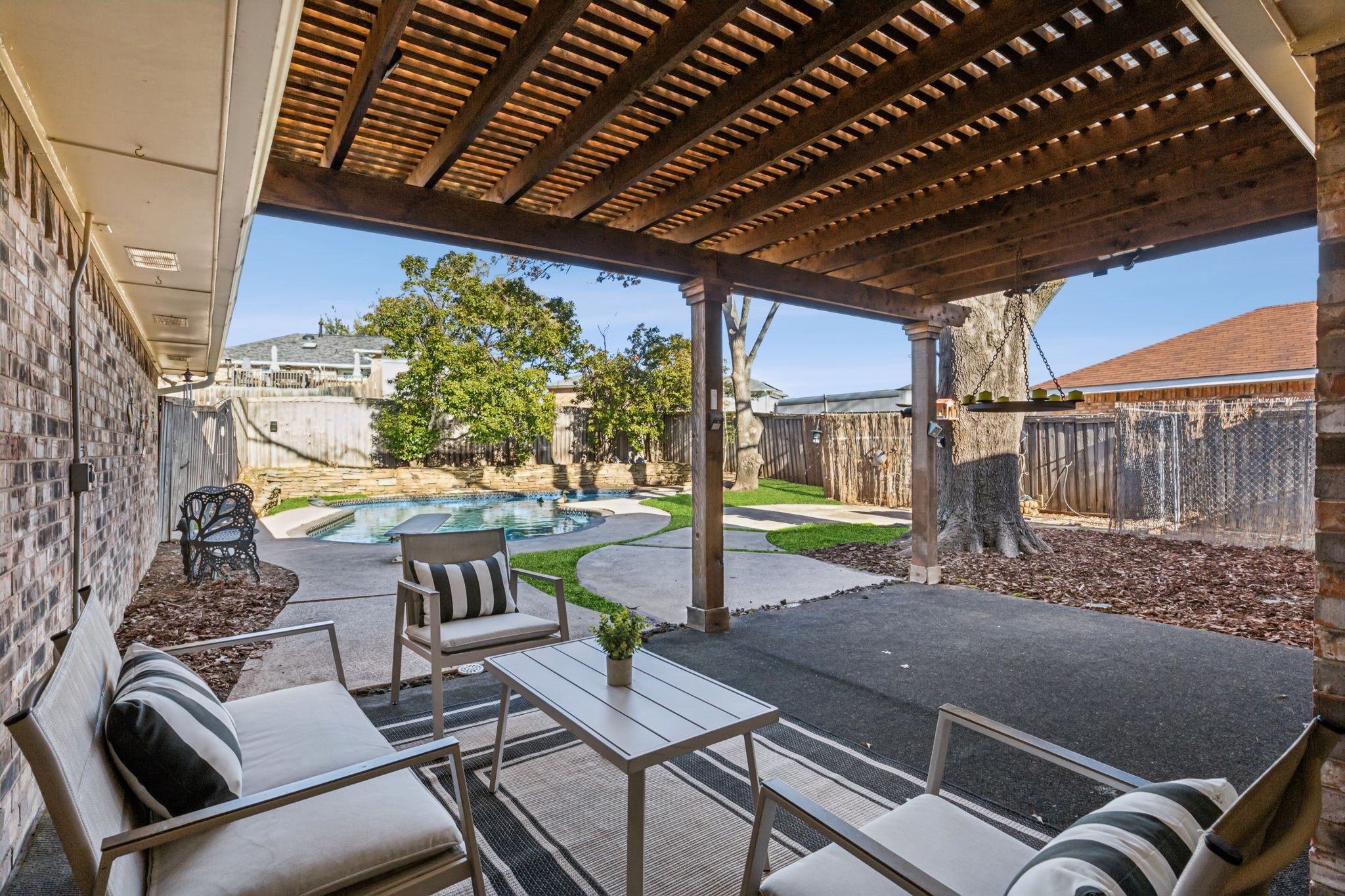 3308 Luallen Drive