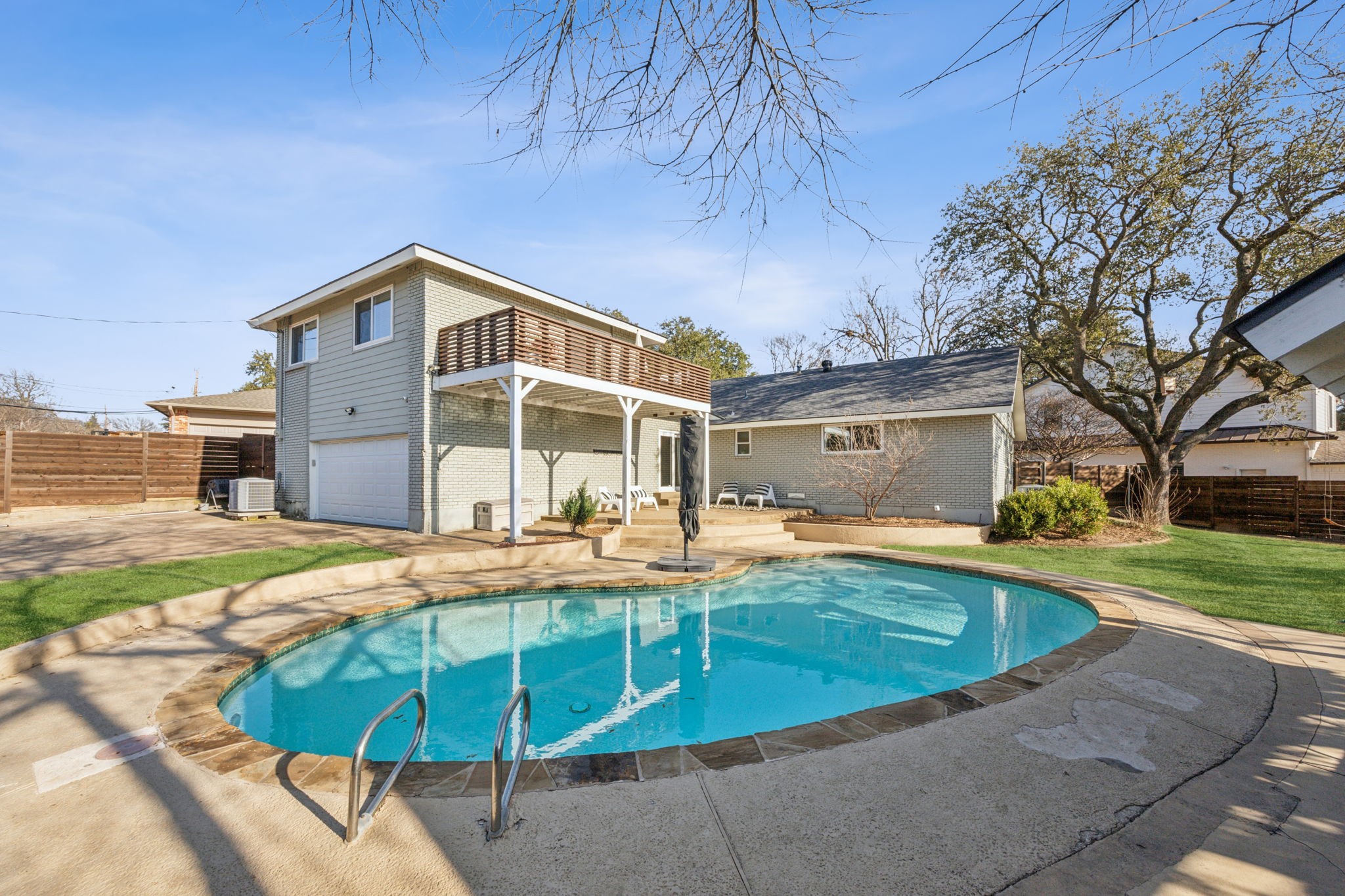 9627 Mossridge Drive