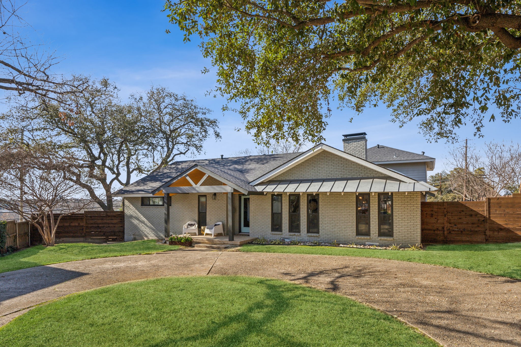 9627 Mossridge Drive