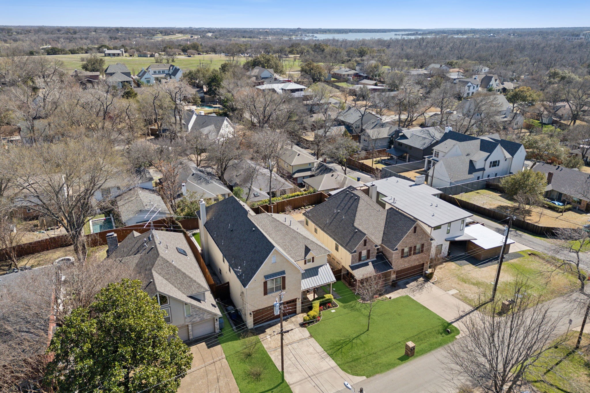 7910 Eagle Trail