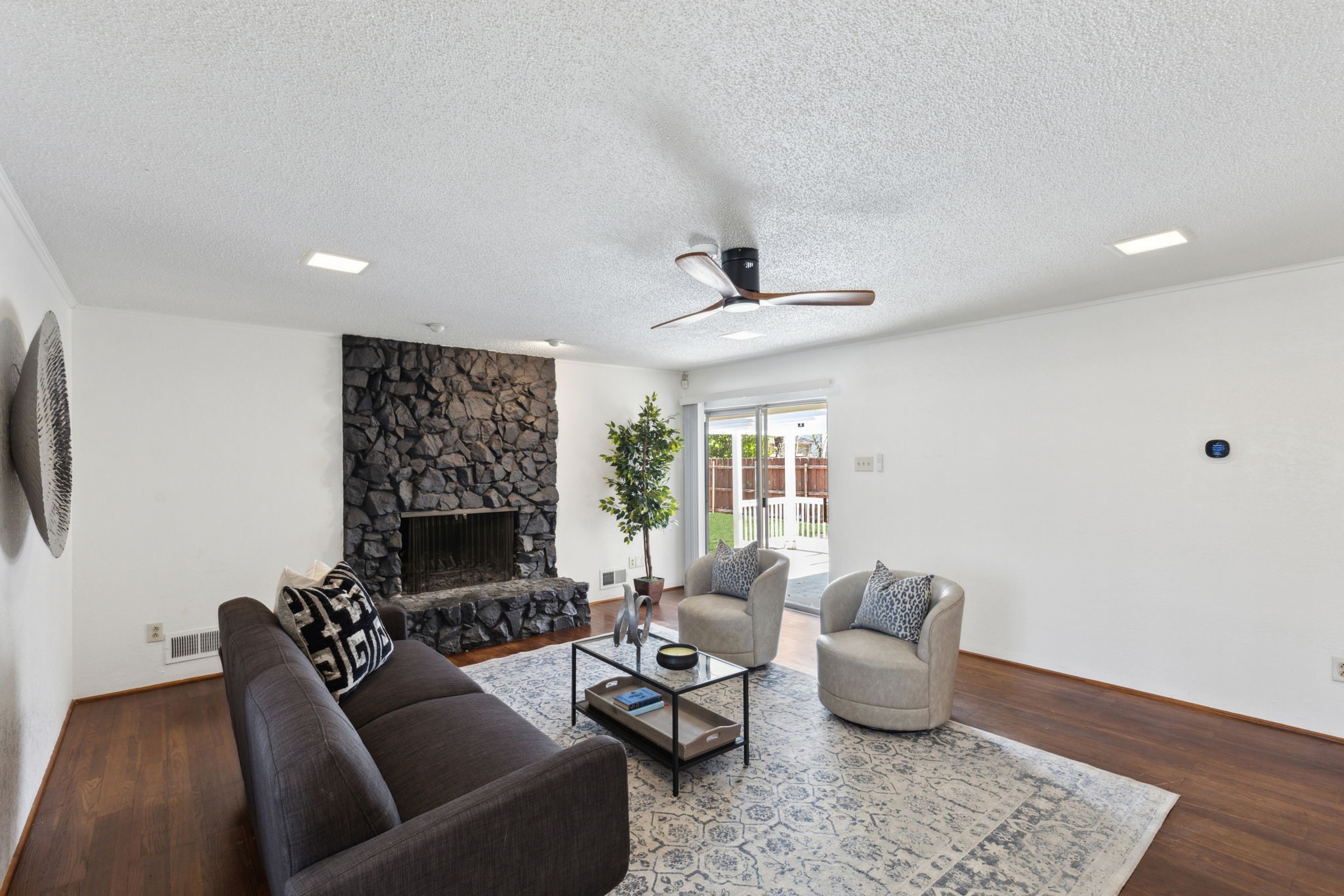 1716 Greendale Drive