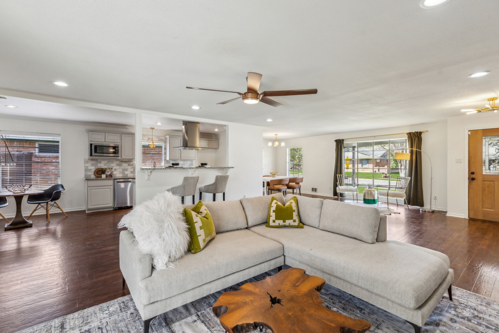 13766 Rolling Hills Lane