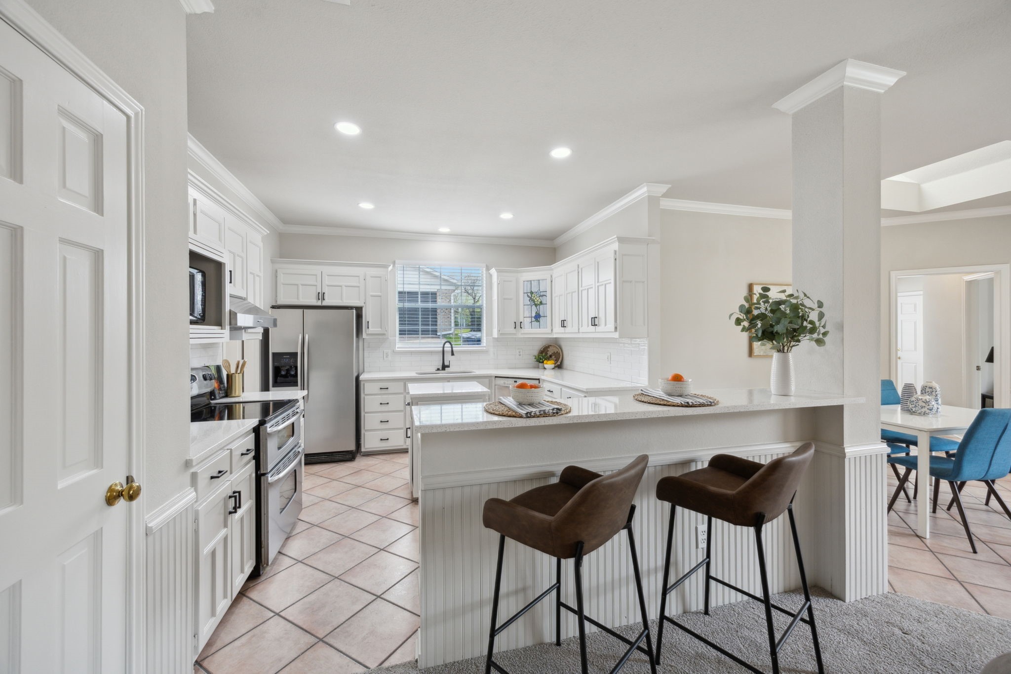 8932 Club Creek Circle