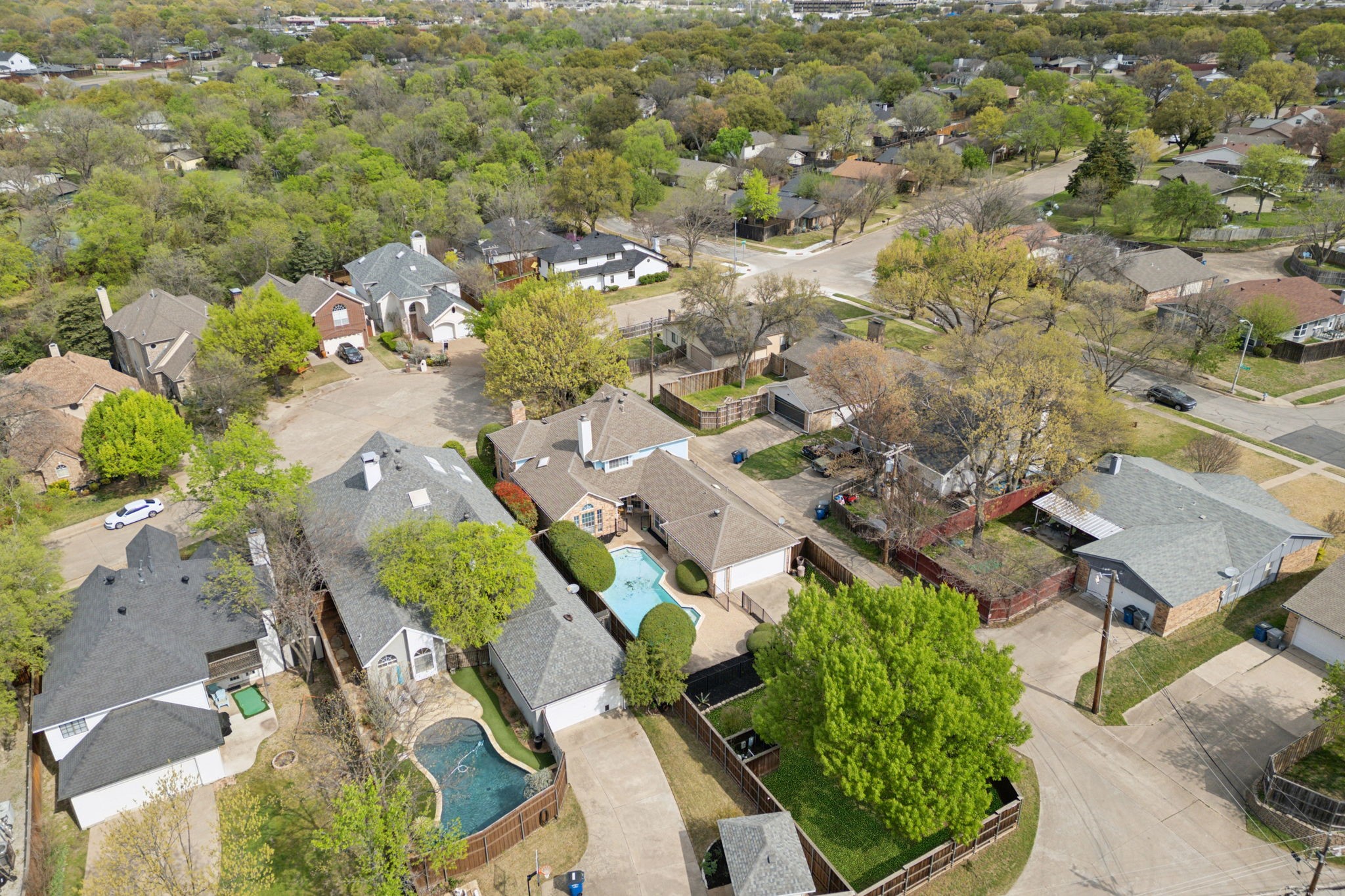 8932 Club Creek Circle