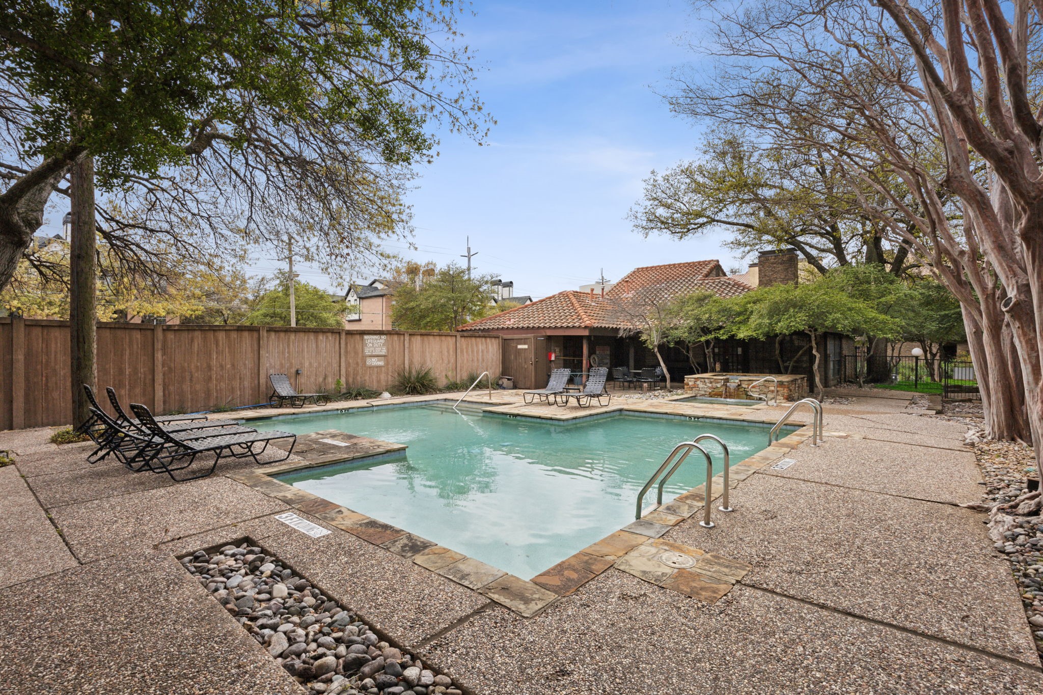 5757 E University Boulevard 27L