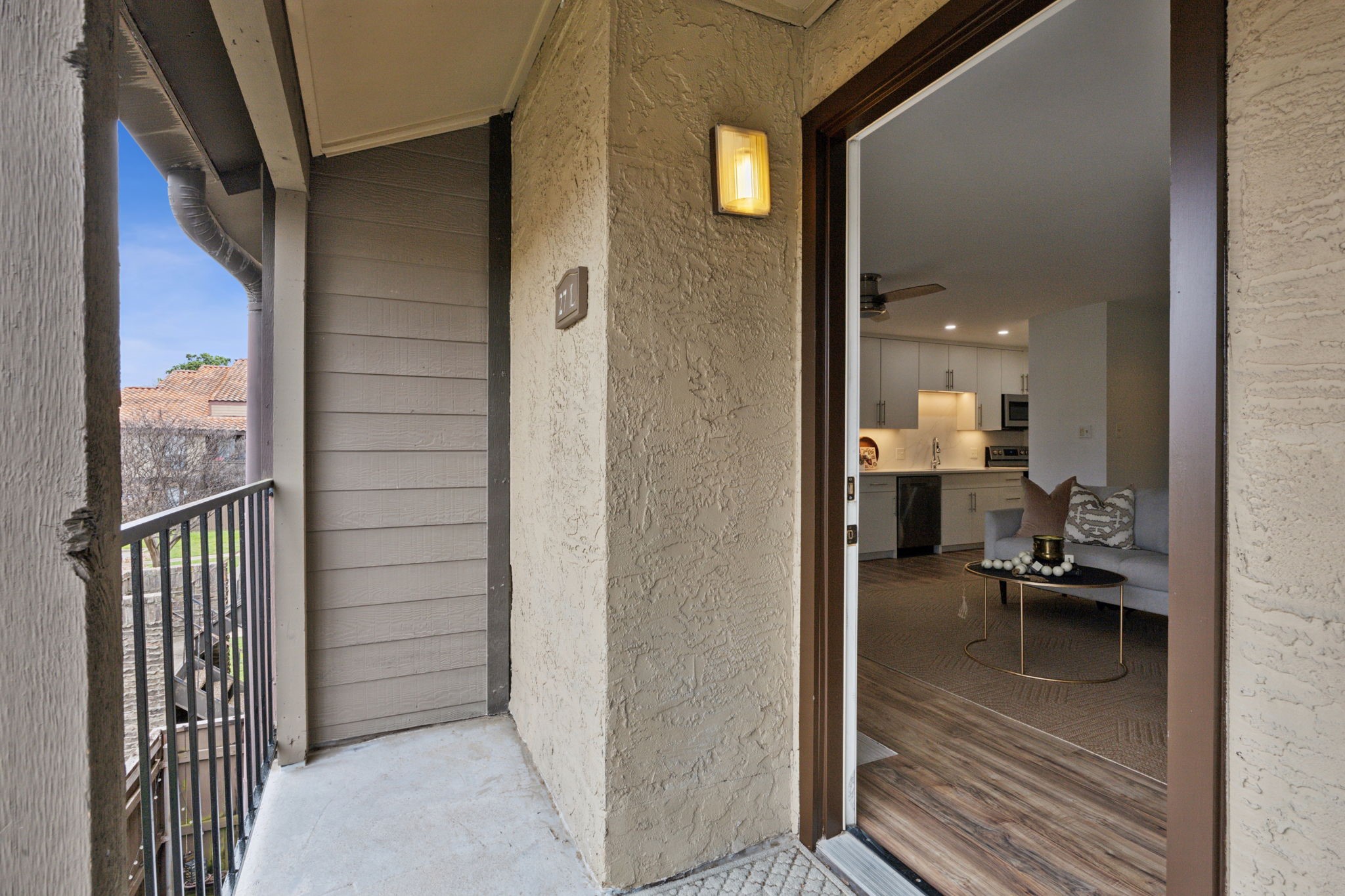 5757 E University Boulevard 27L