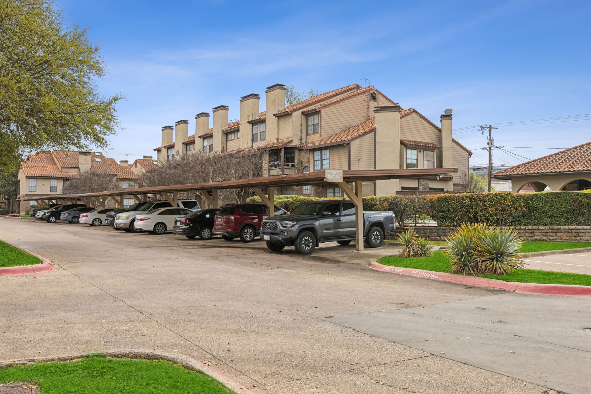 5757 E University Boulevard 27L