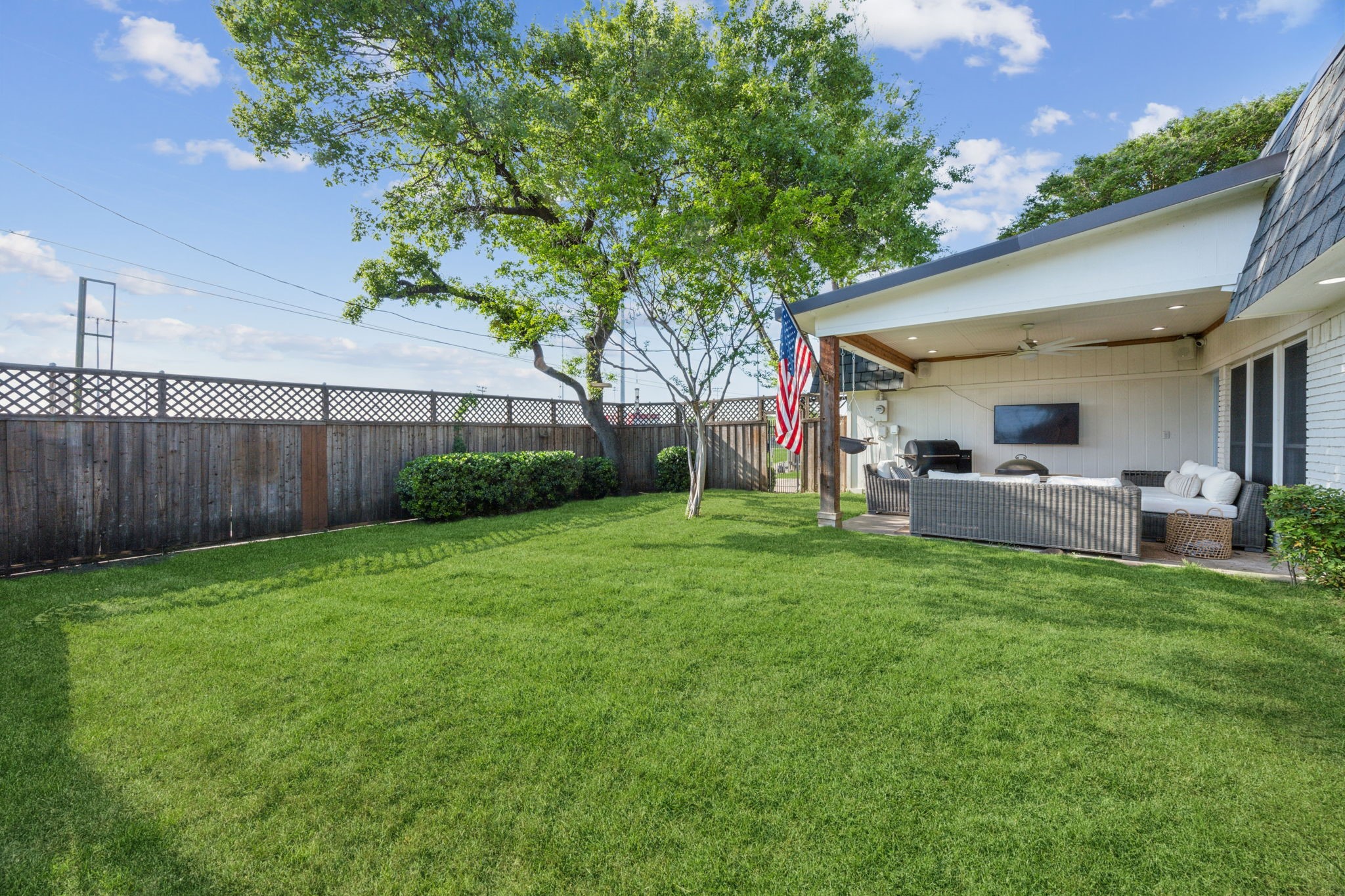10109 Royal Highlands Drive