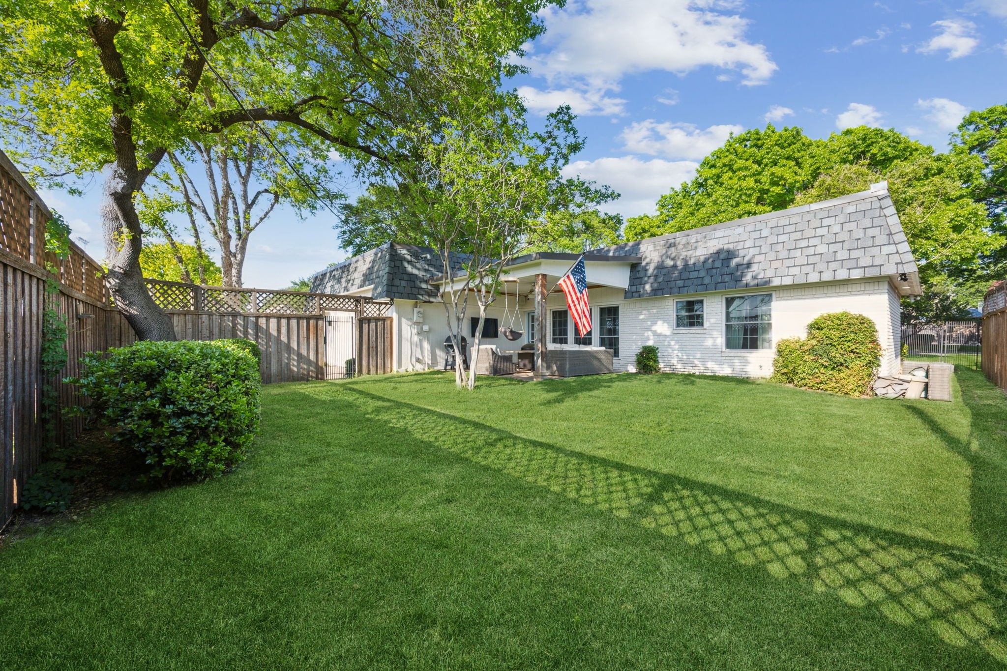 10109 Royal Highlands Drive