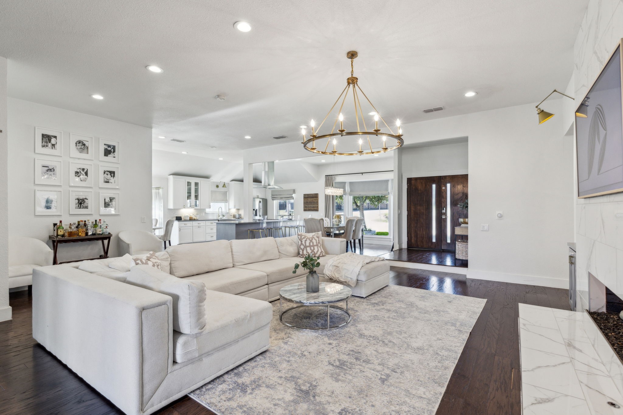 10102 Dove Trail Circle