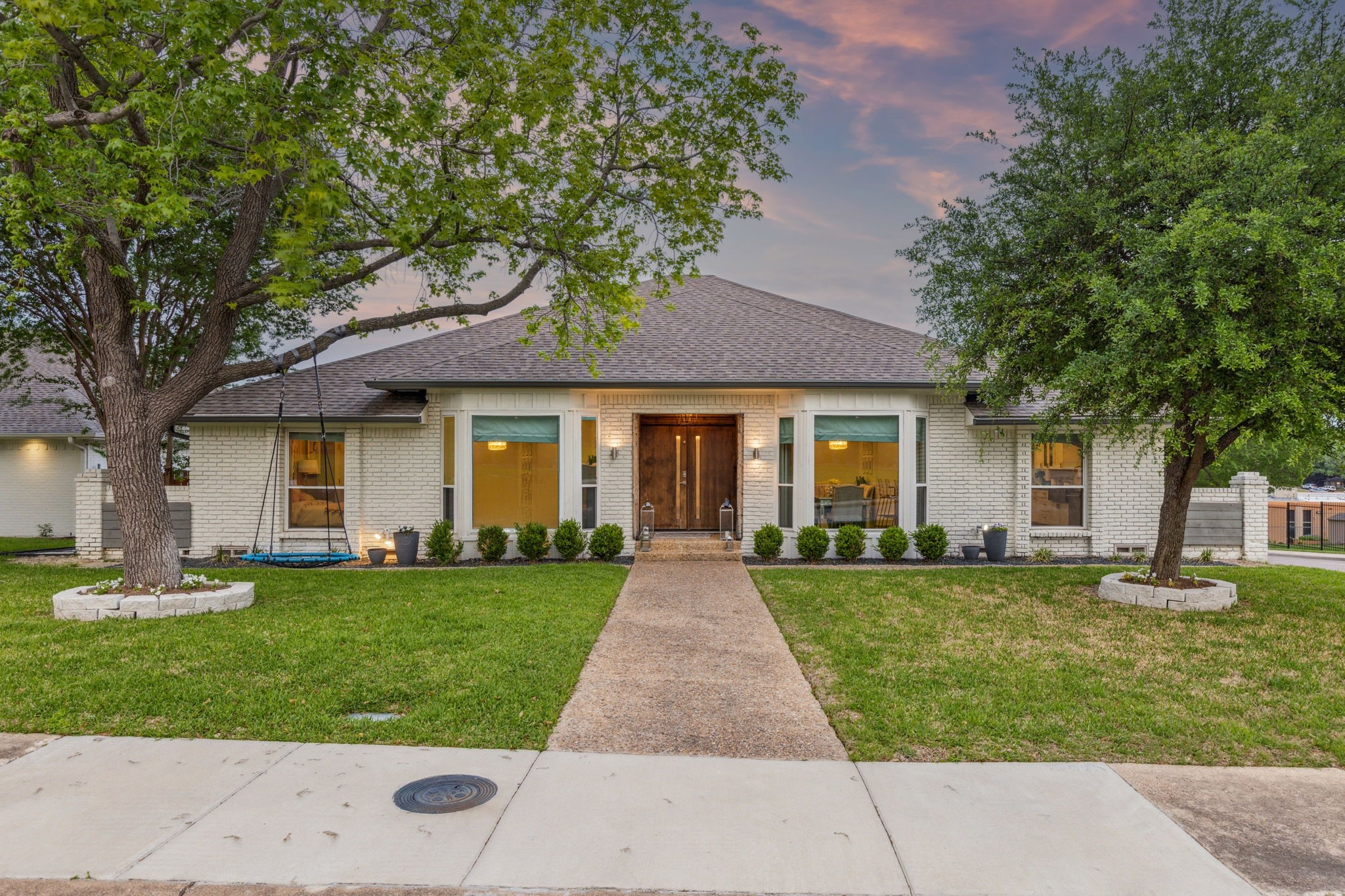 10102 Dove Trail Circle