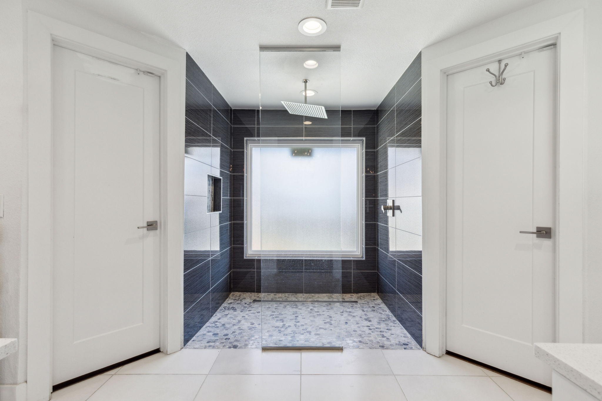 10102 Dove Trail Circle