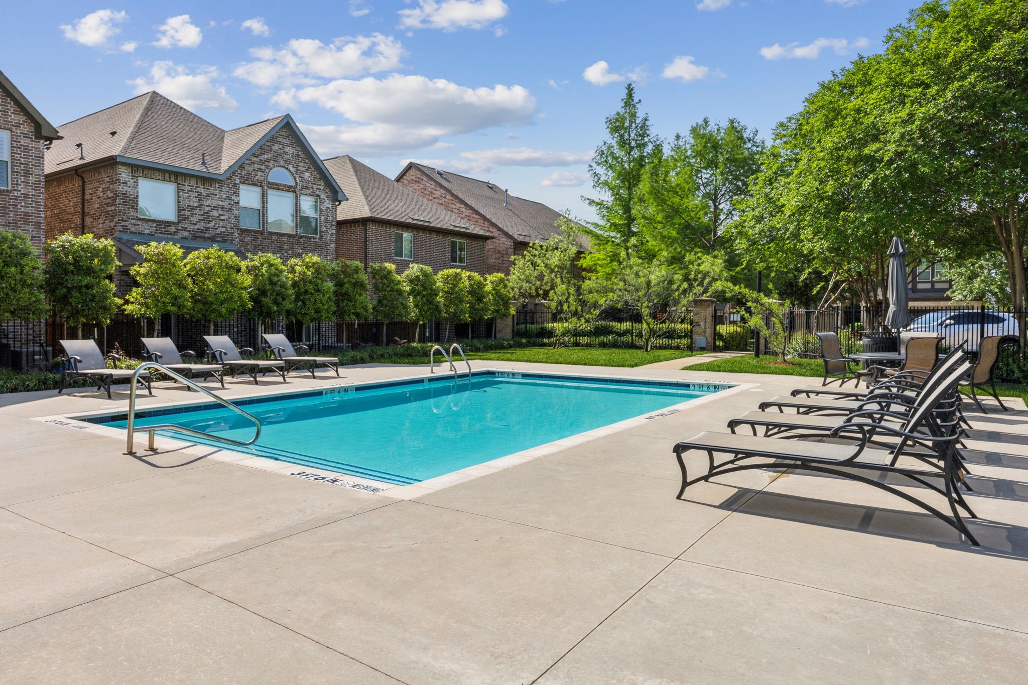 10511 Plumwood Parkway