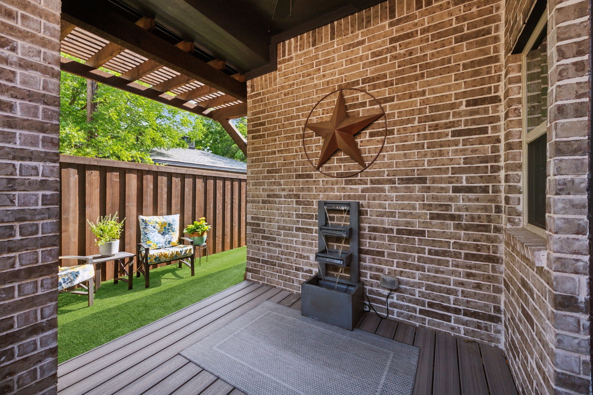 10511 Plumwood Parkway