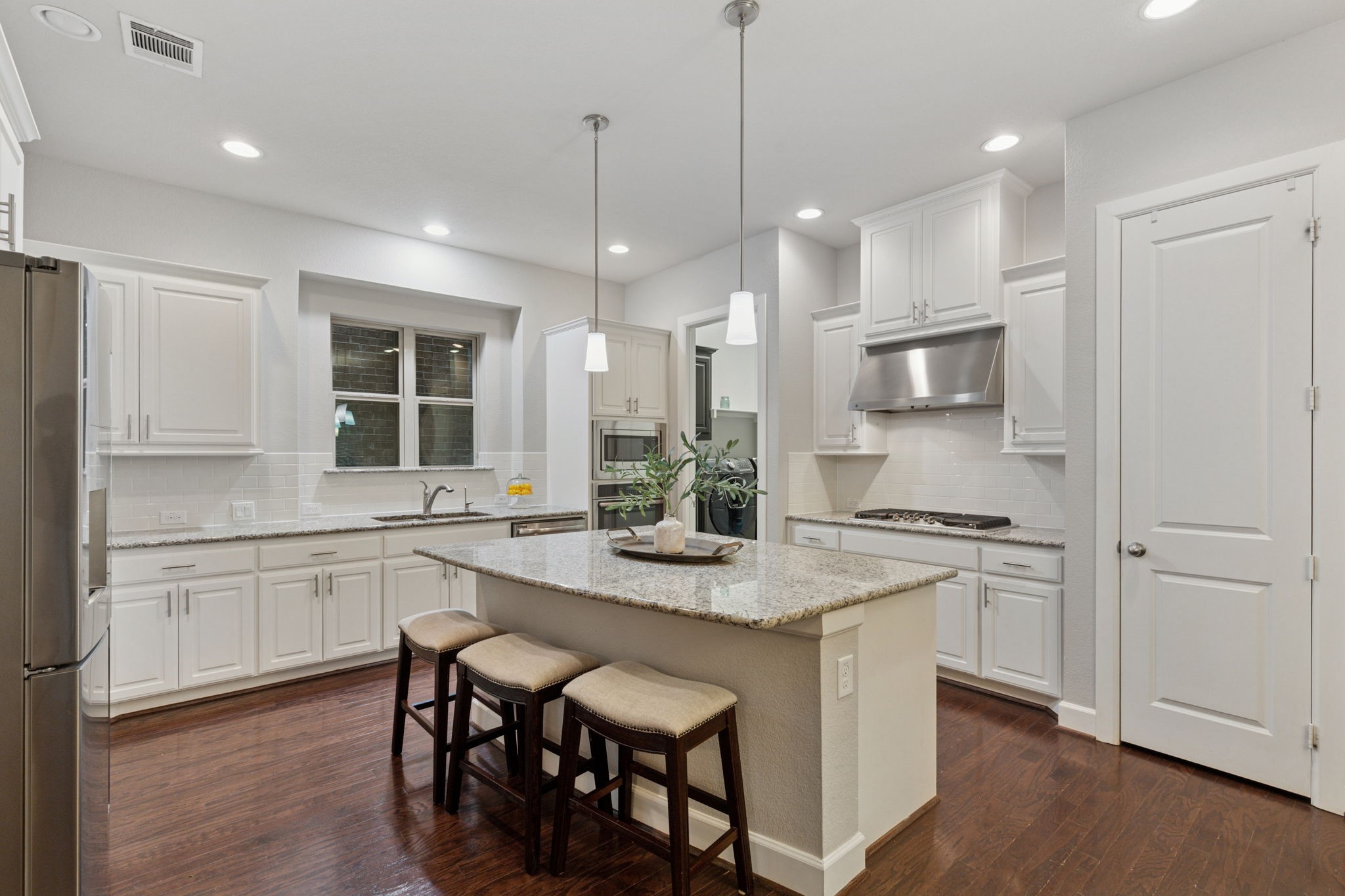 10511 Plumwood Parkway