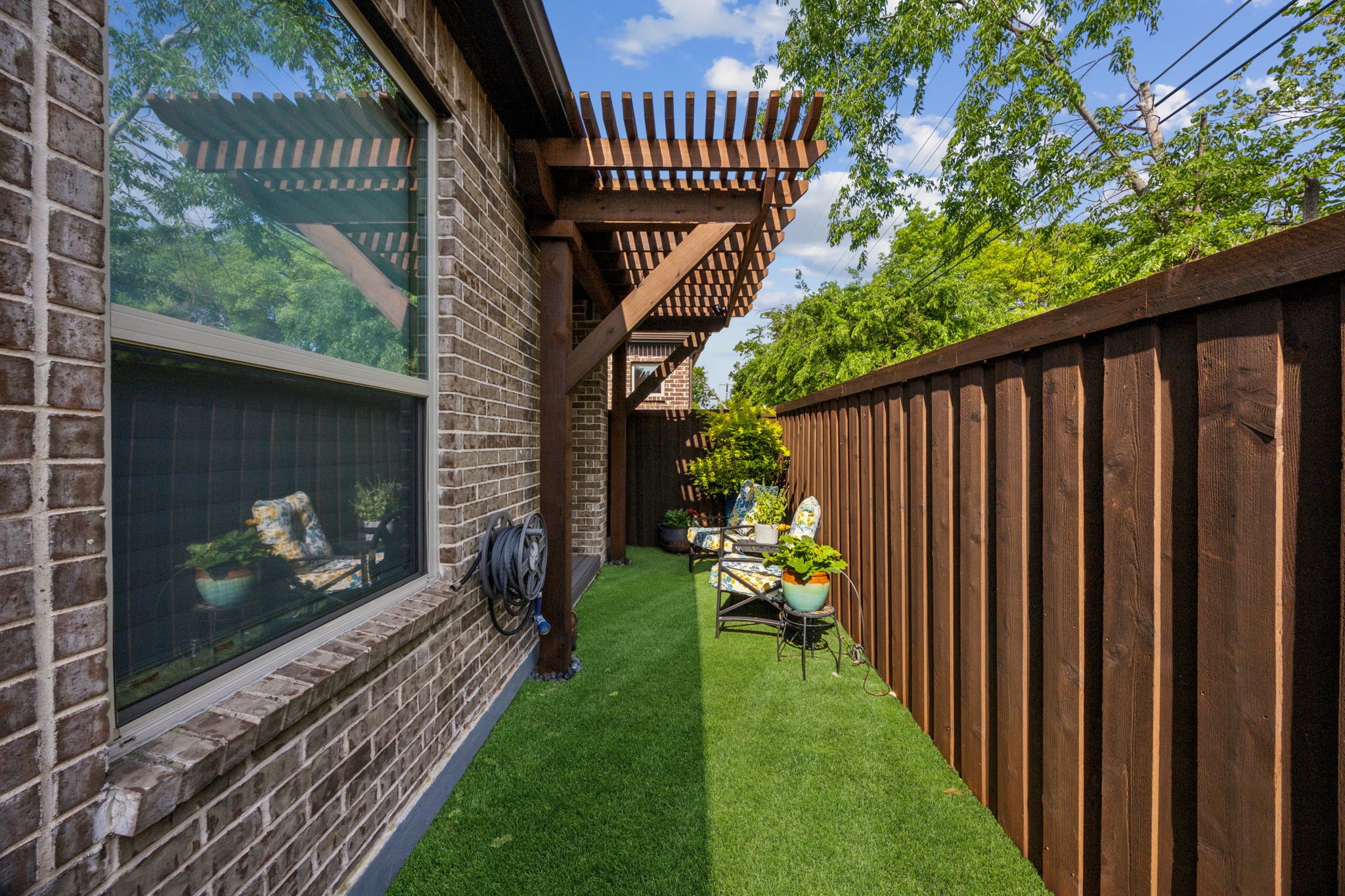 10511 Plumwood Parkway