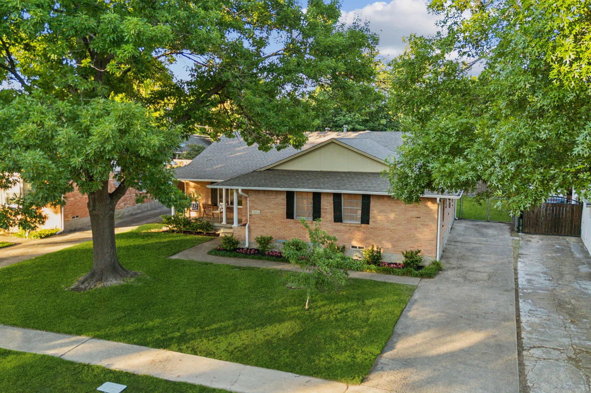 9606 Livenshire Drive