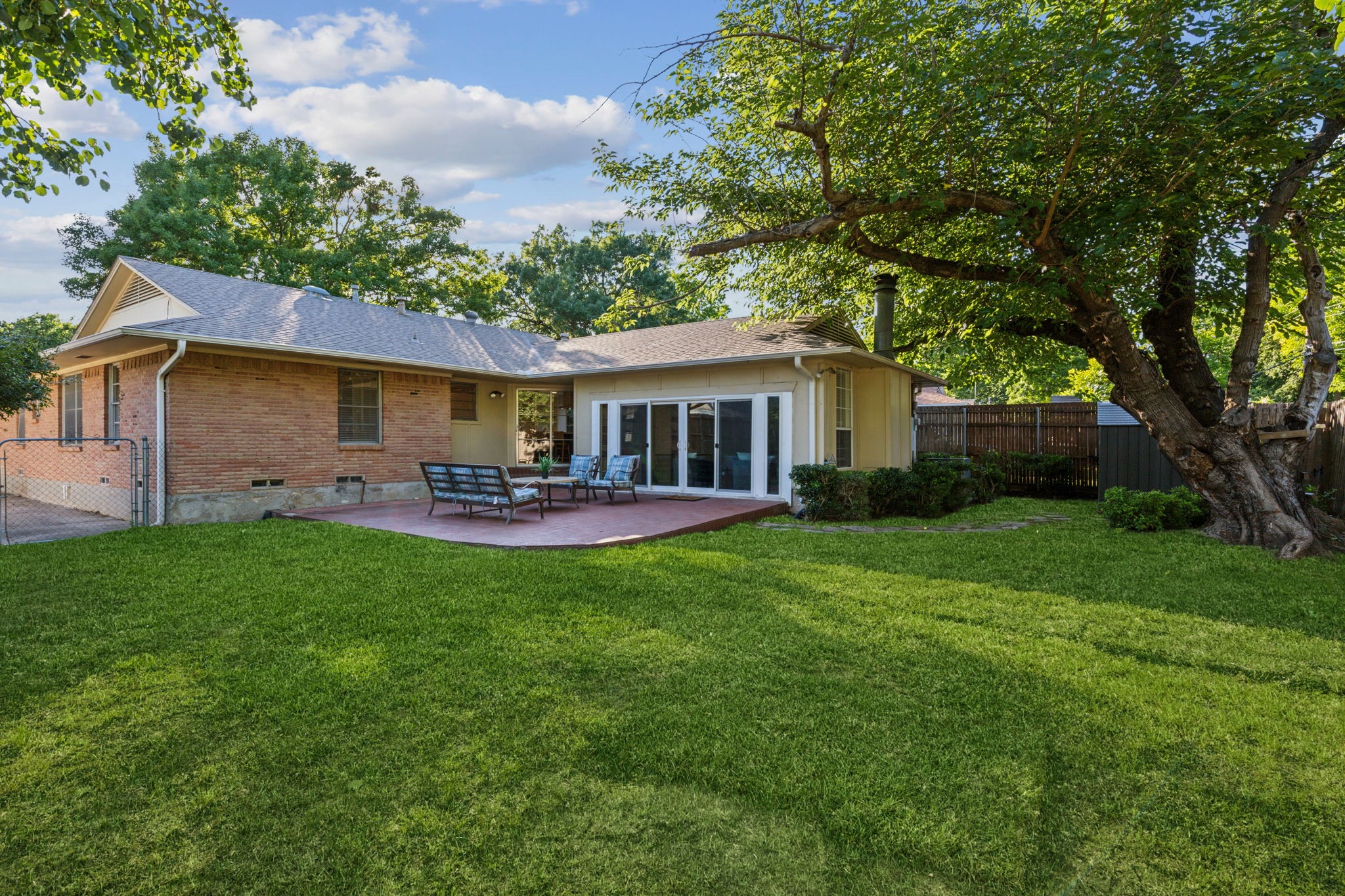 9606 Livenshire Drive