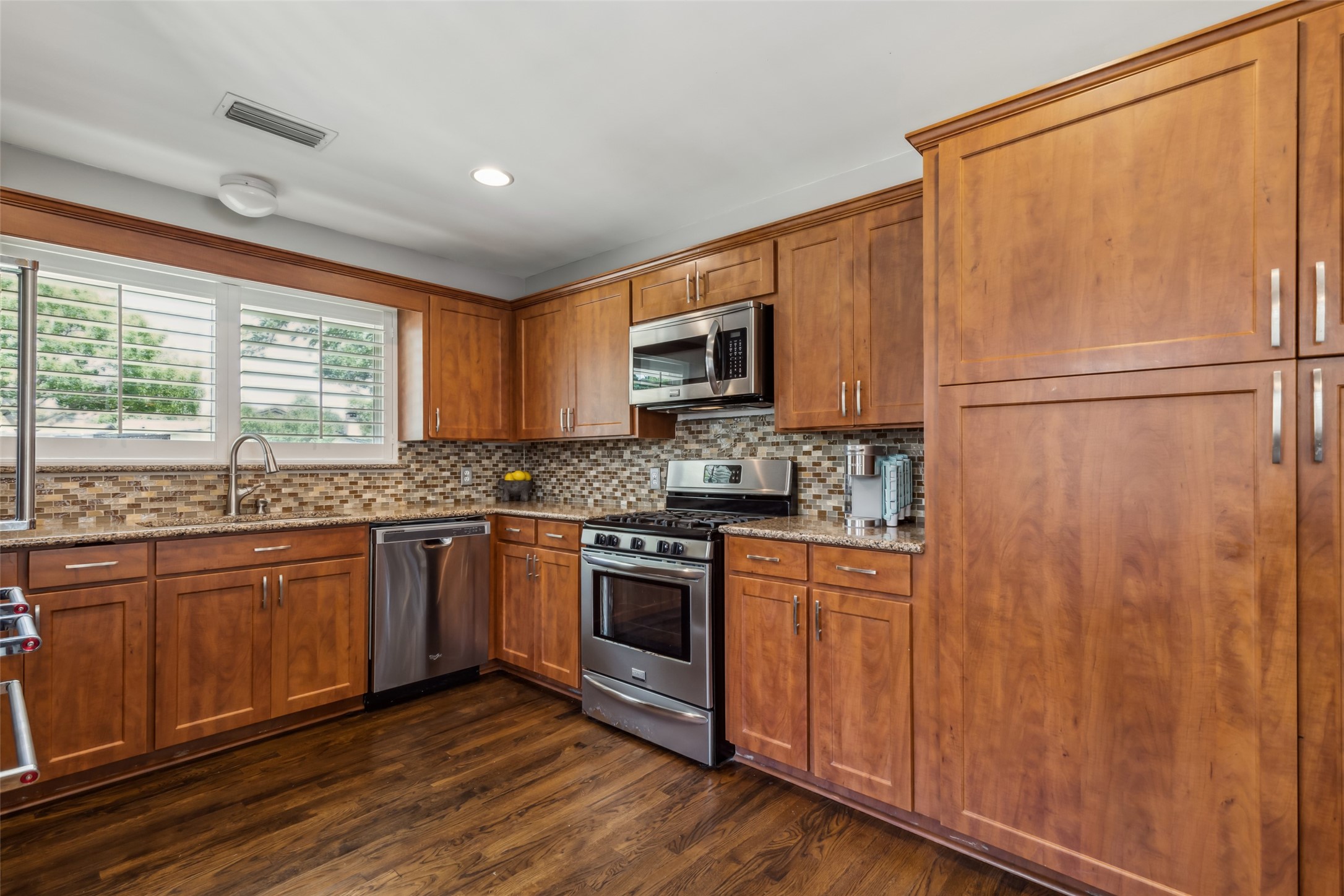 9309 Lynbrook Drive