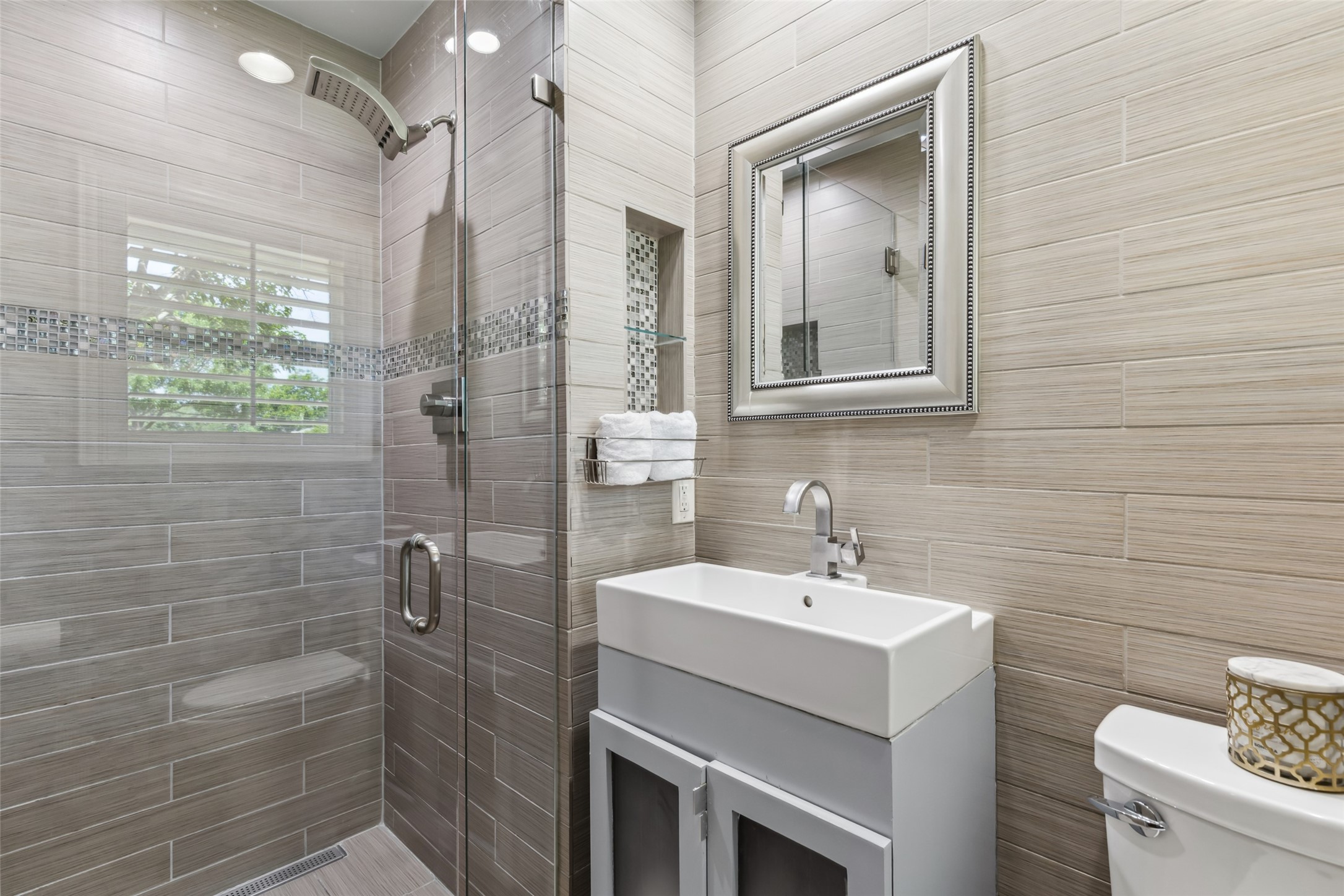 9309 Lynbrook Drive