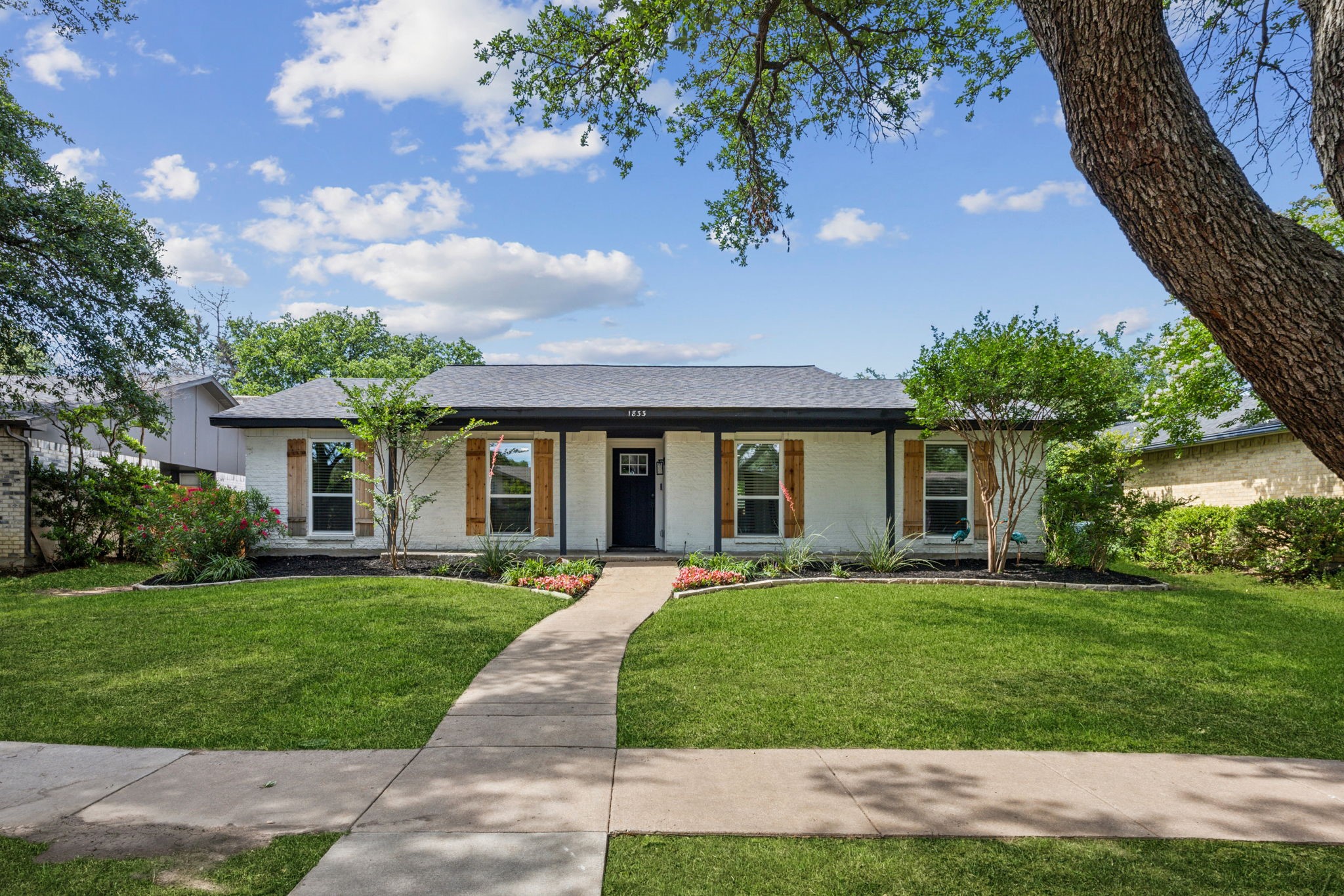 1833 Chamberlain Drive