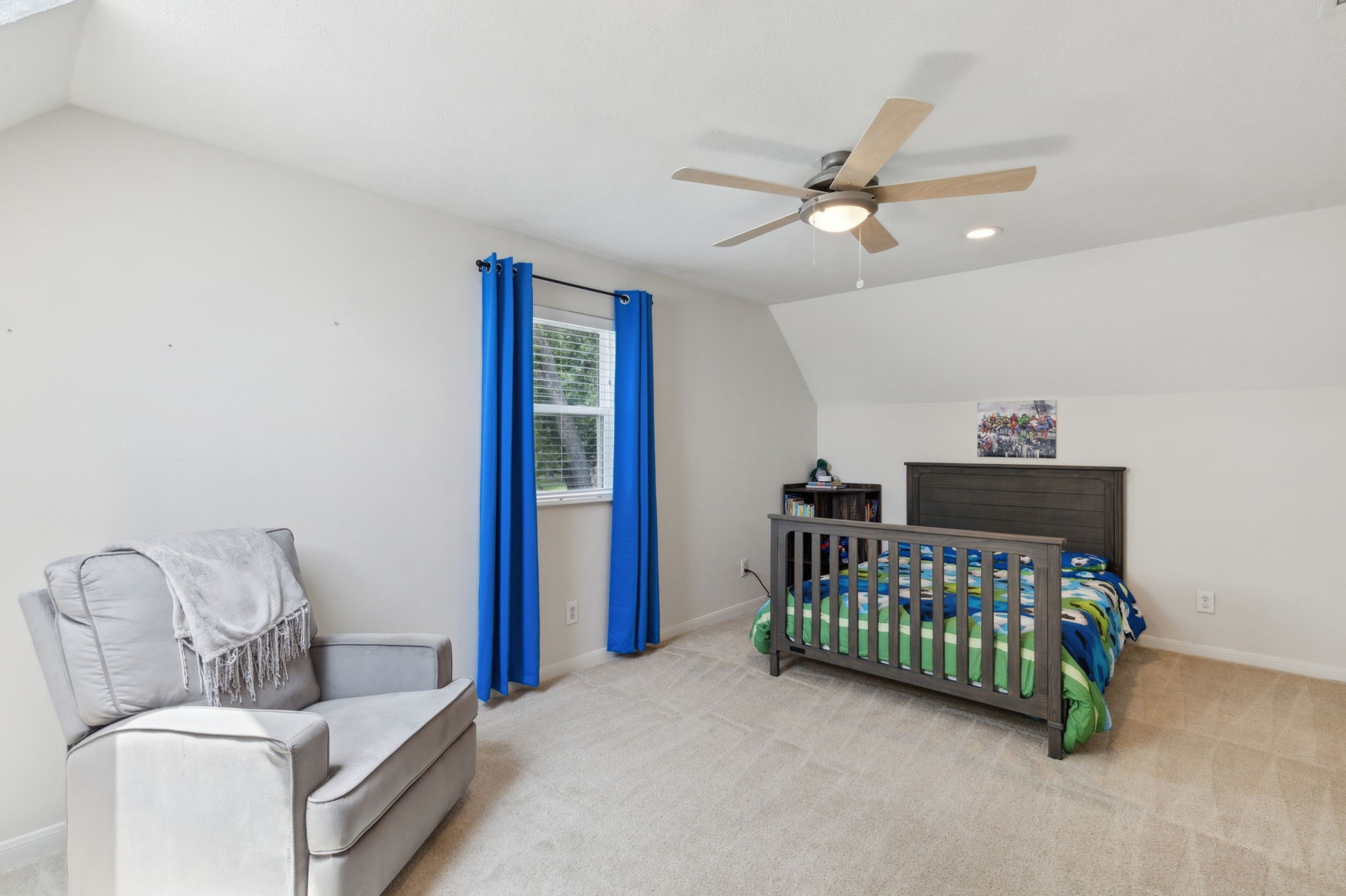 9505 Meadowknoll Drive