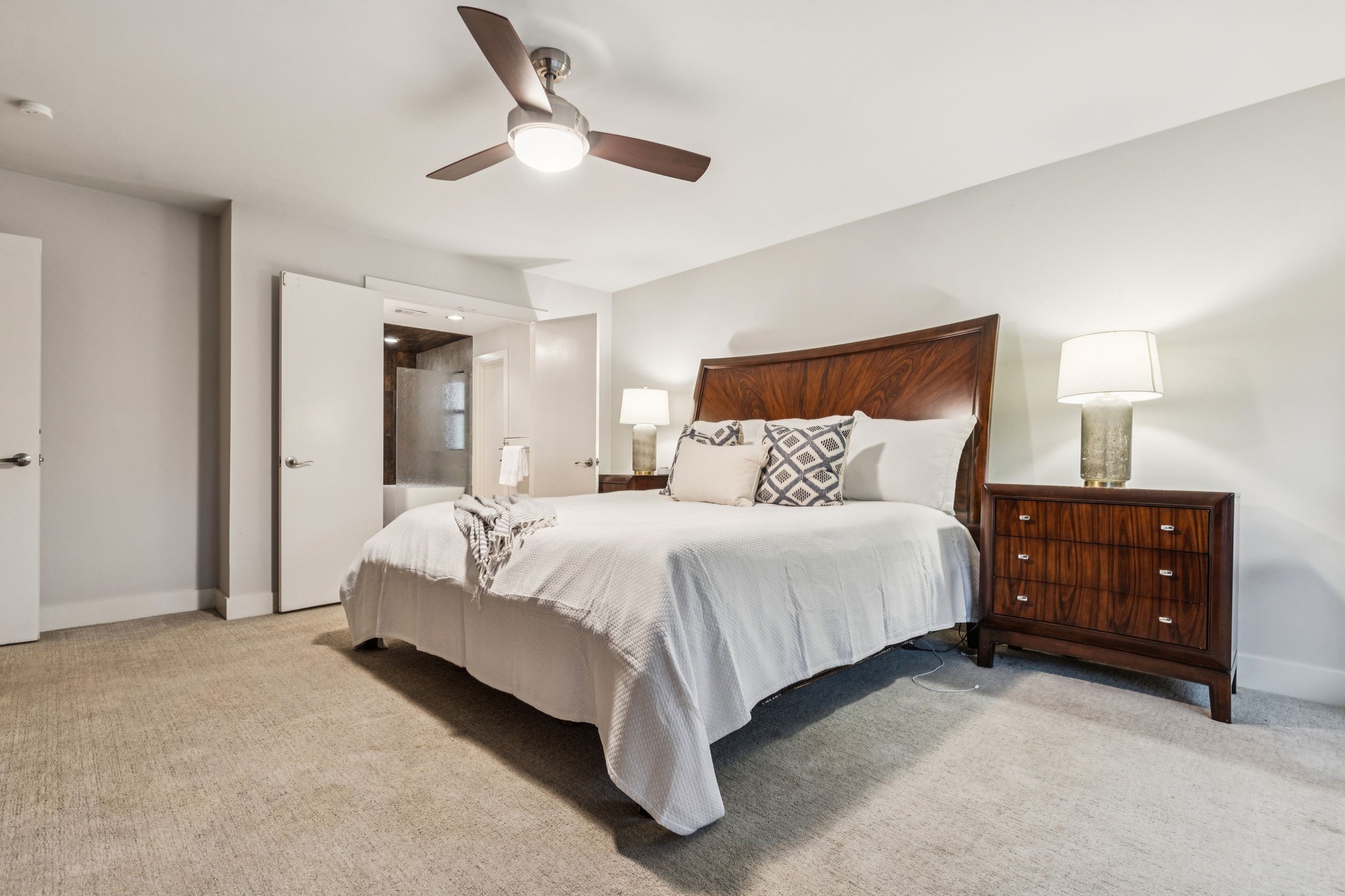 9705 Estate Lane