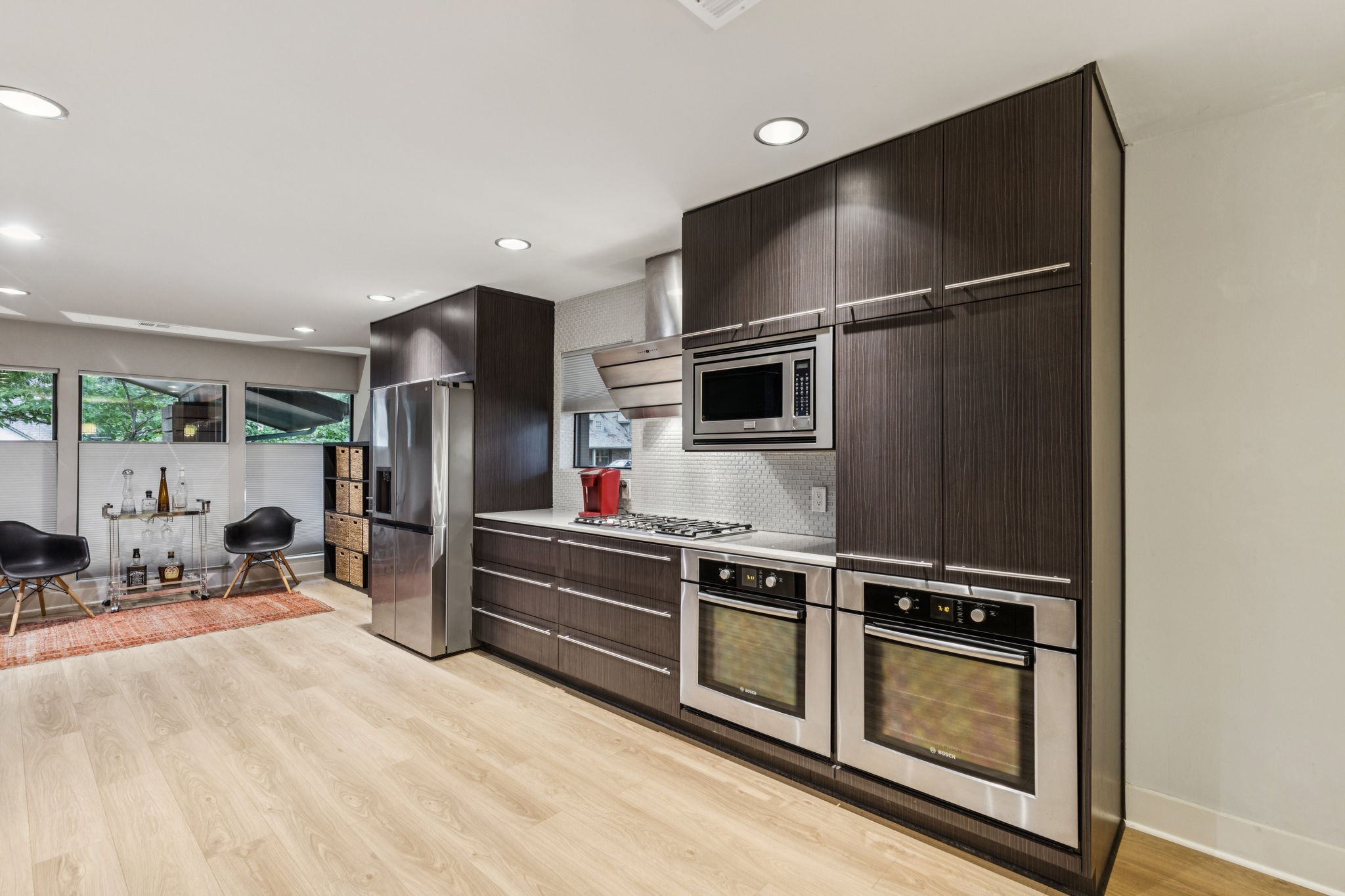 9705 Estate Lane