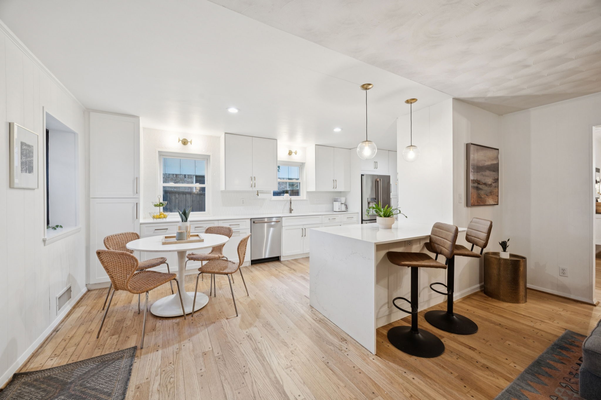 10426 Estate Lane
