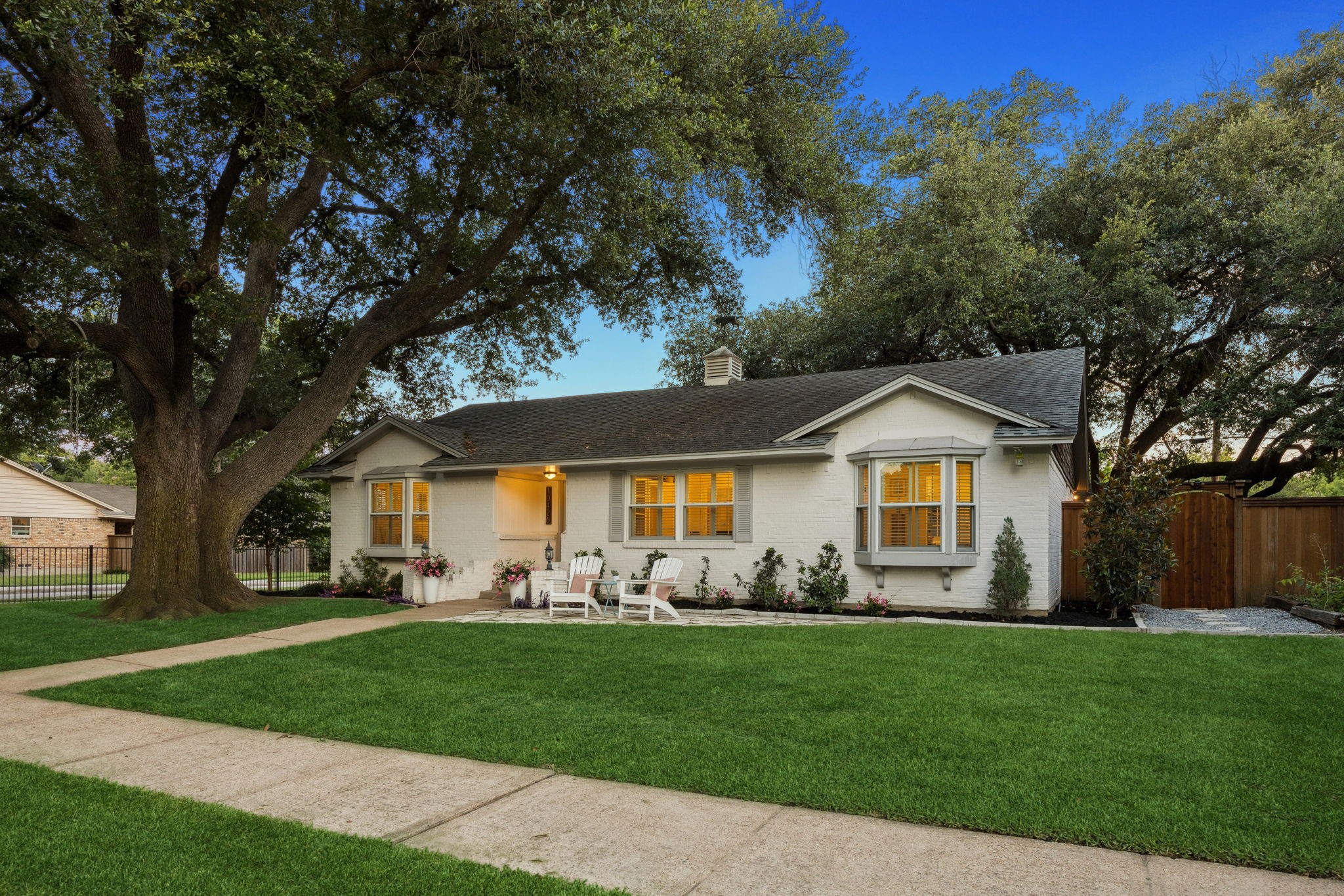 10426 Estate Lane