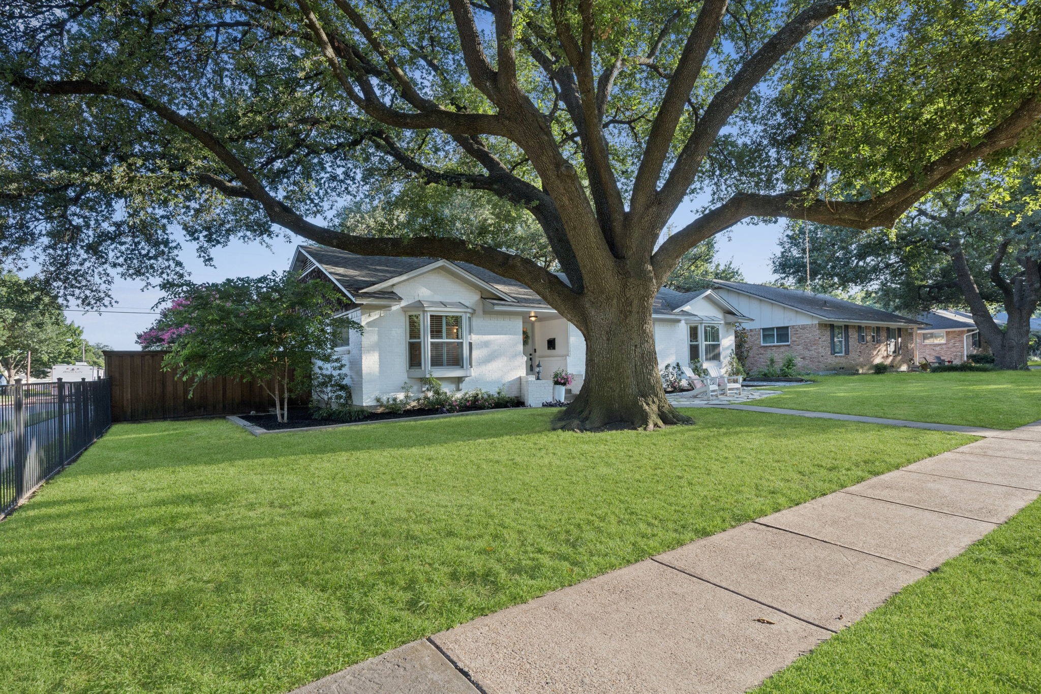 10426 Estate Lane
