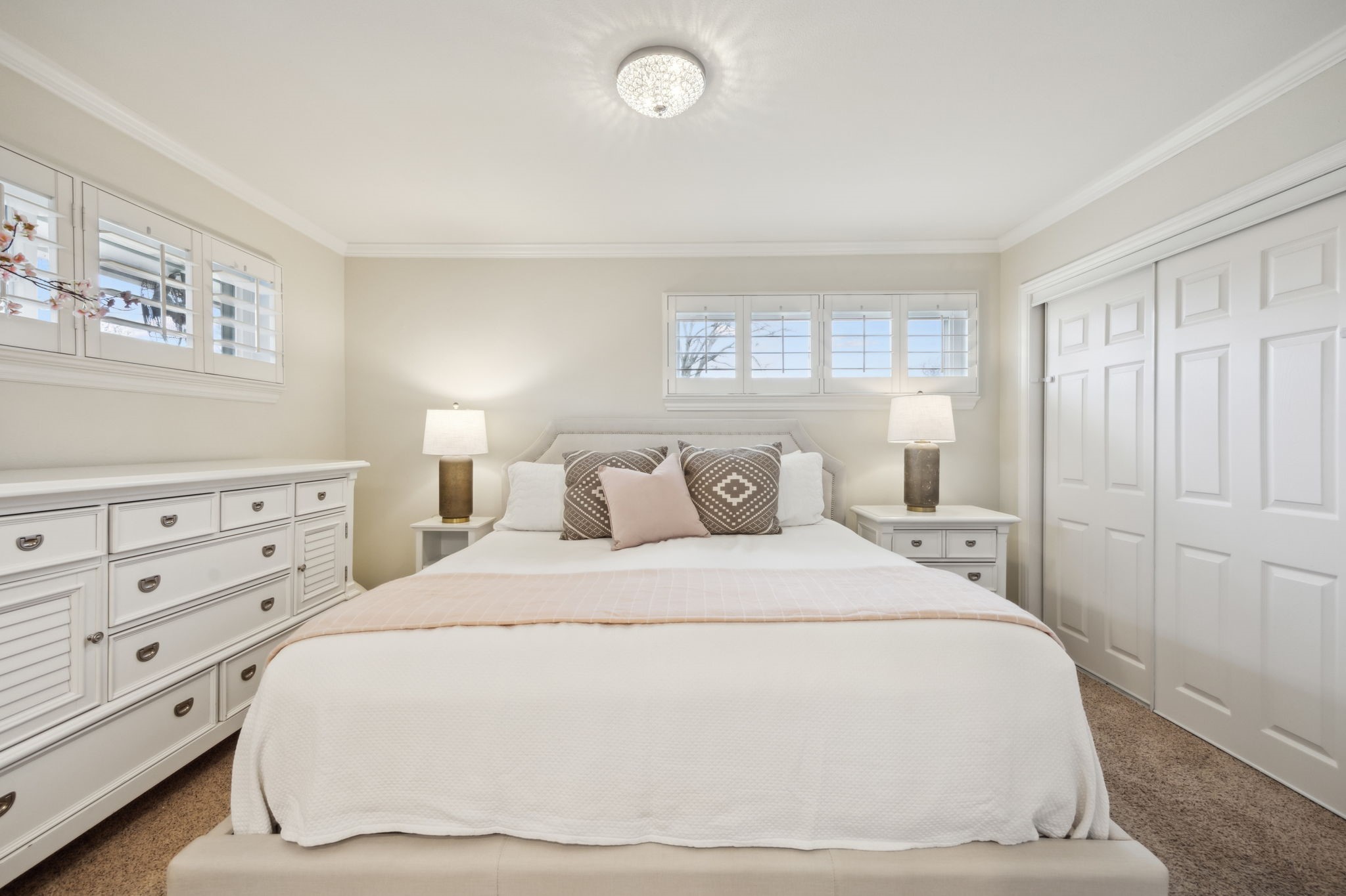 10125 Lanshire Drive