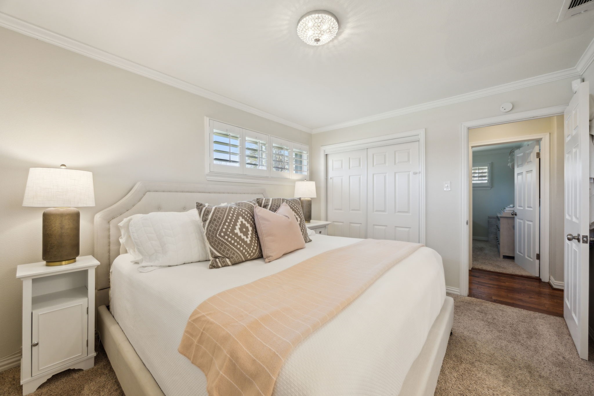 10125 Lanshire Drive