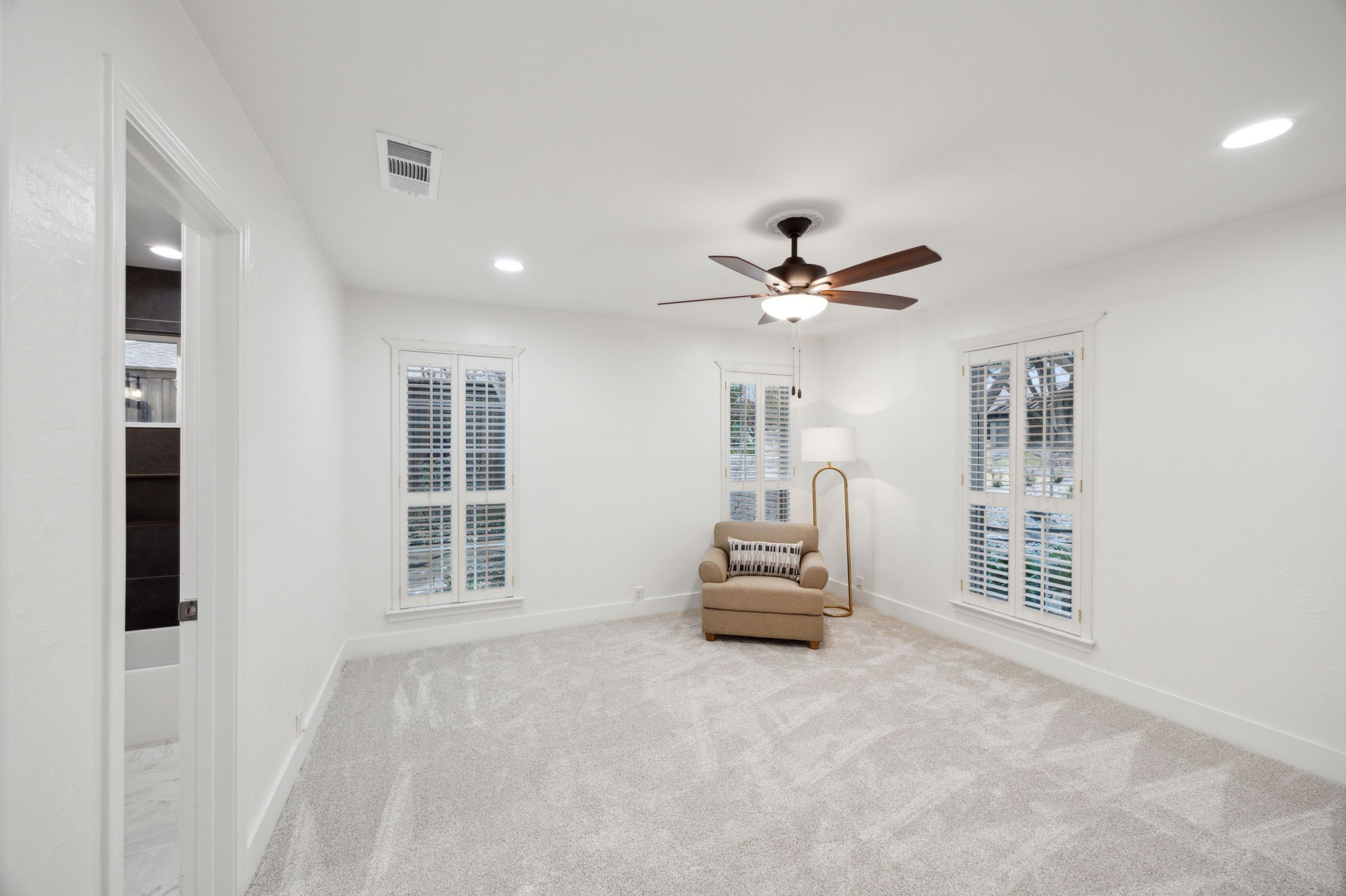 6260 Emeraldwood Place