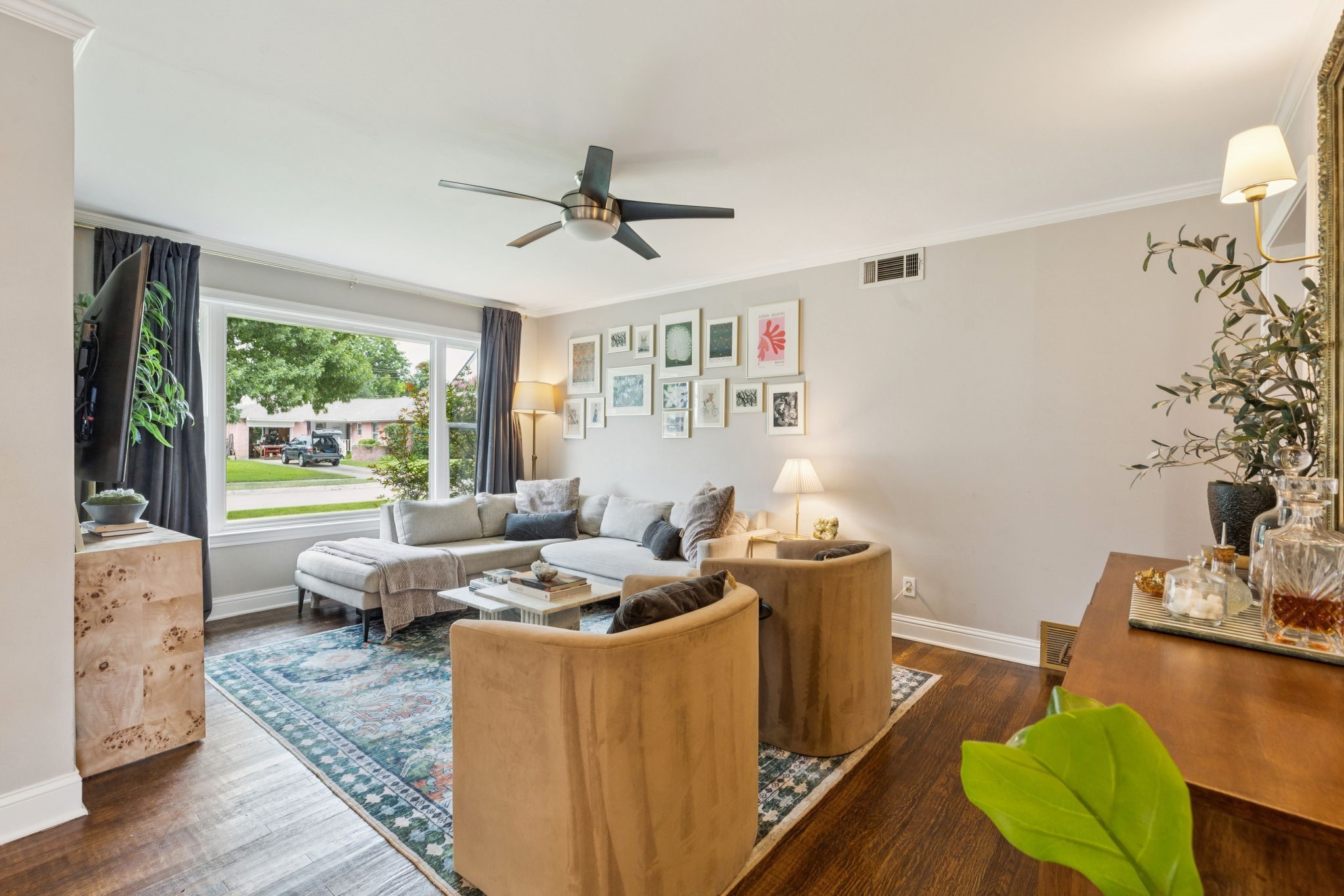 10214 Lanshire Drive
