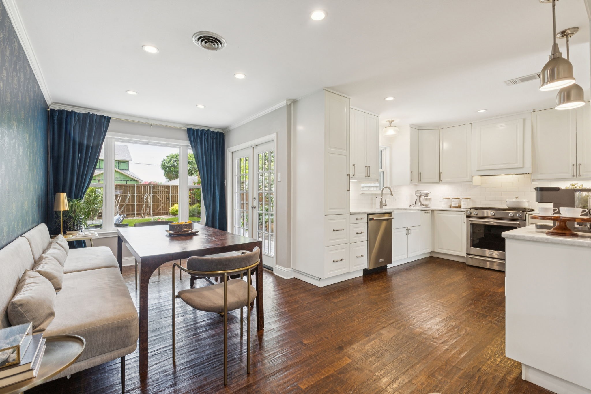 10214 Lanshire Drive