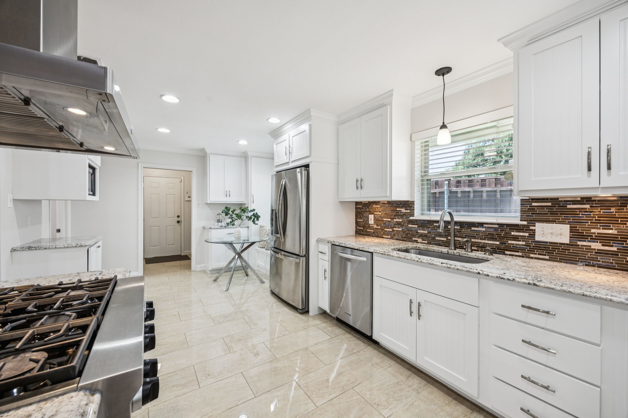 7147 Walling Lane