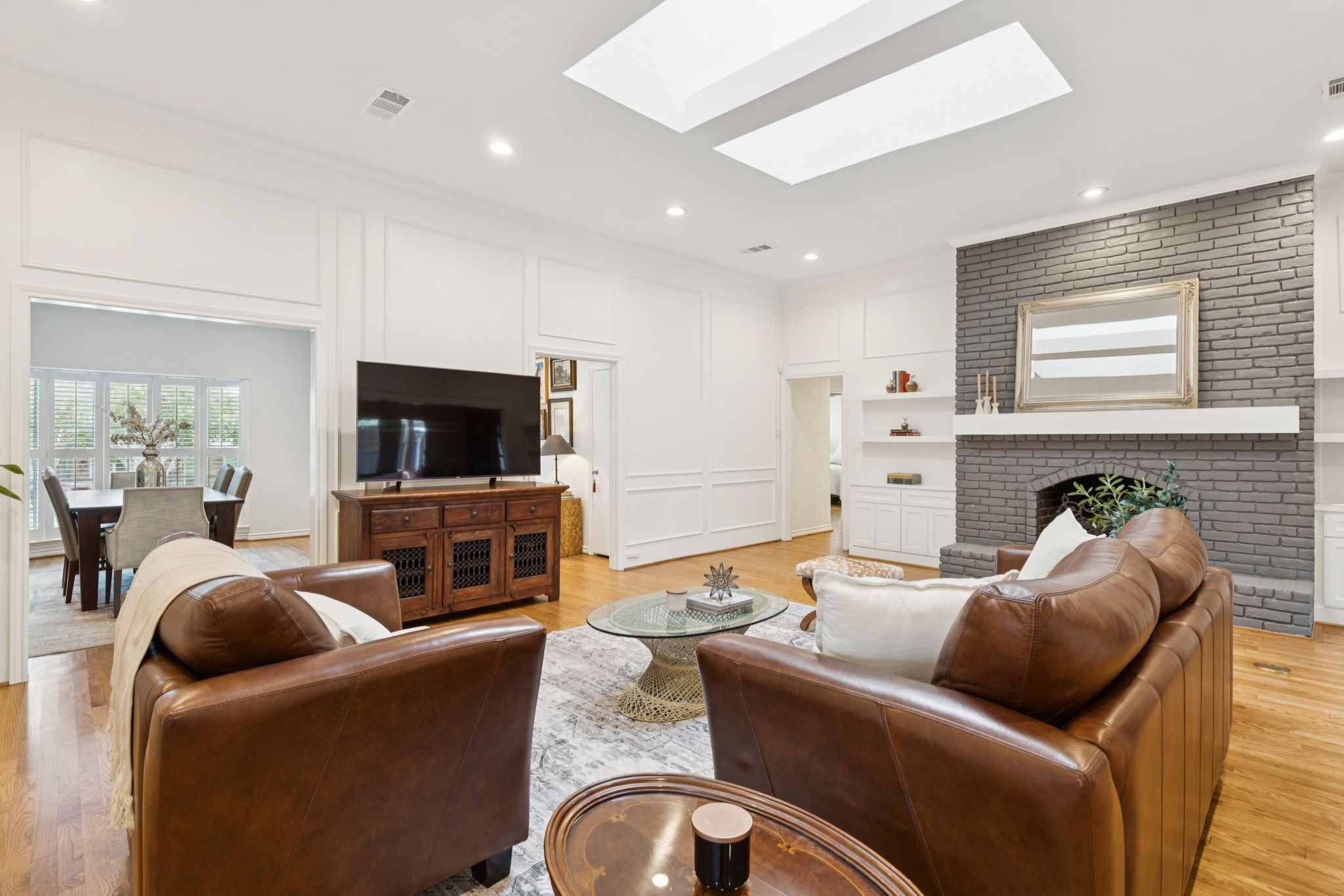 9130 Locarno Drive