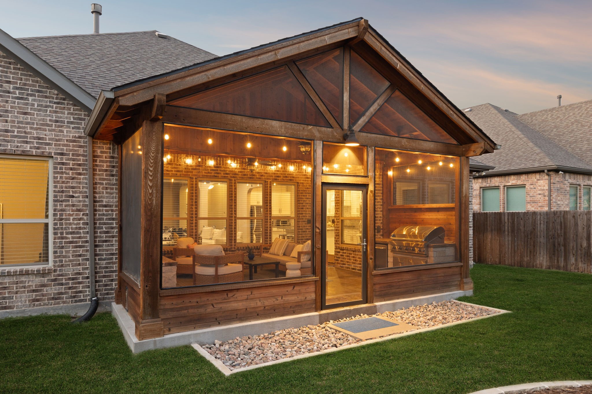 2908 Burgundy Trail