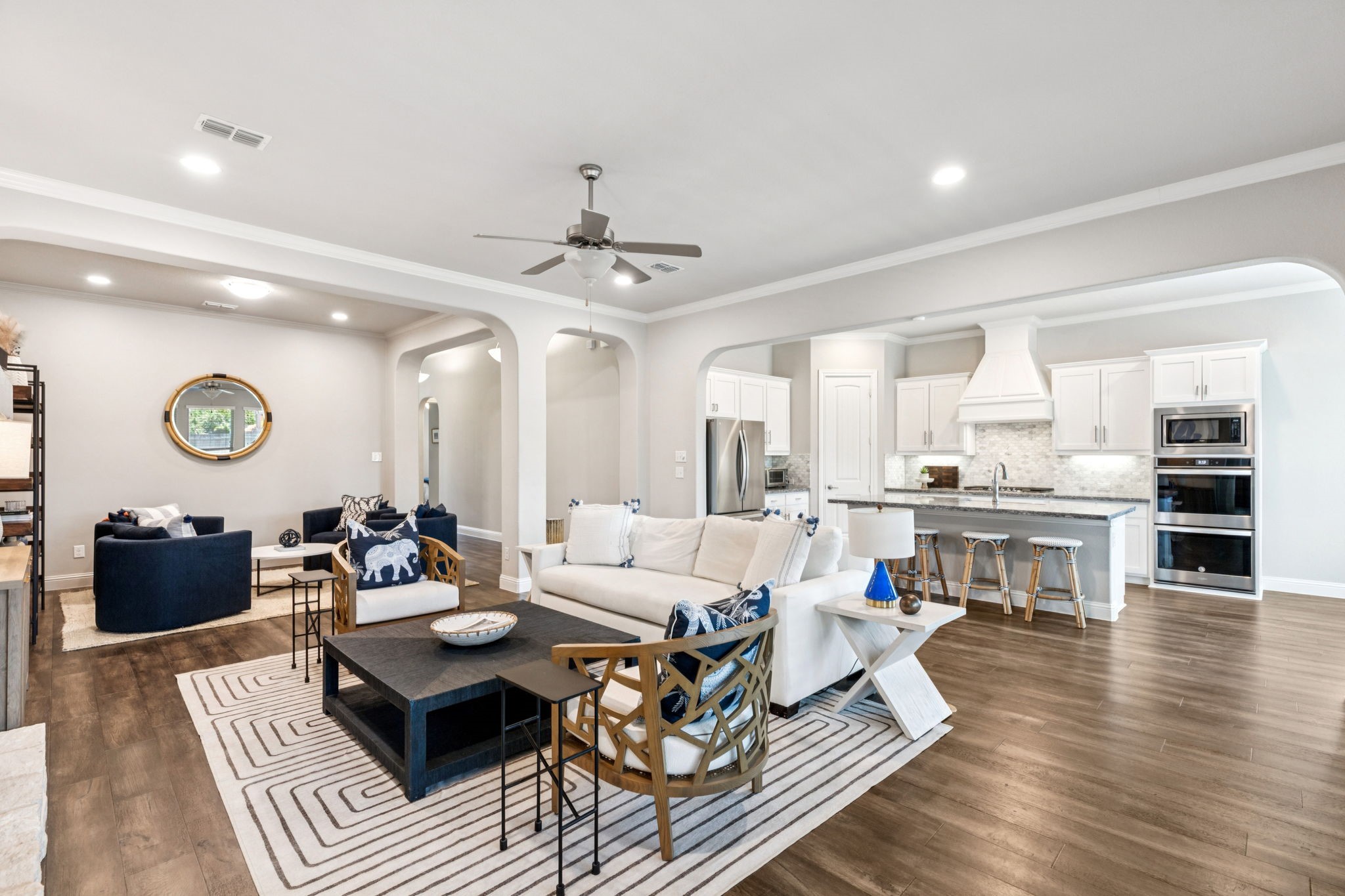 2908 Burgundy Trail