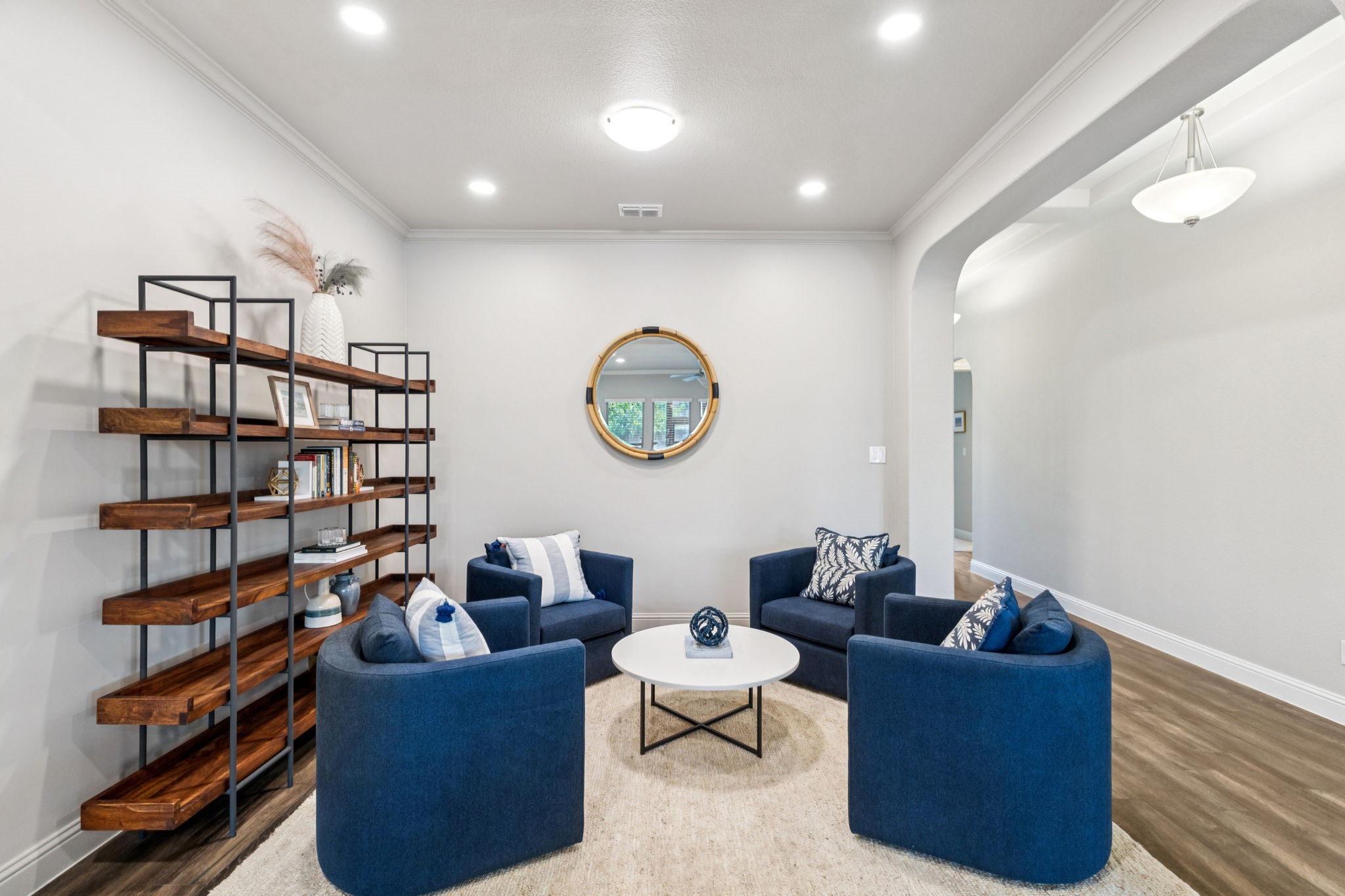 2908 Burgundy Trail