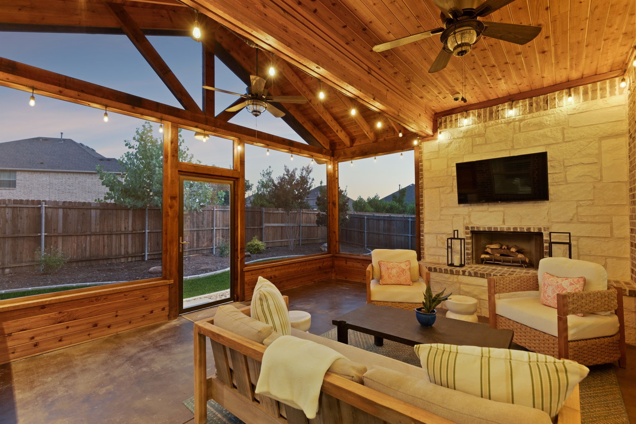 2908 Burgundy Trail